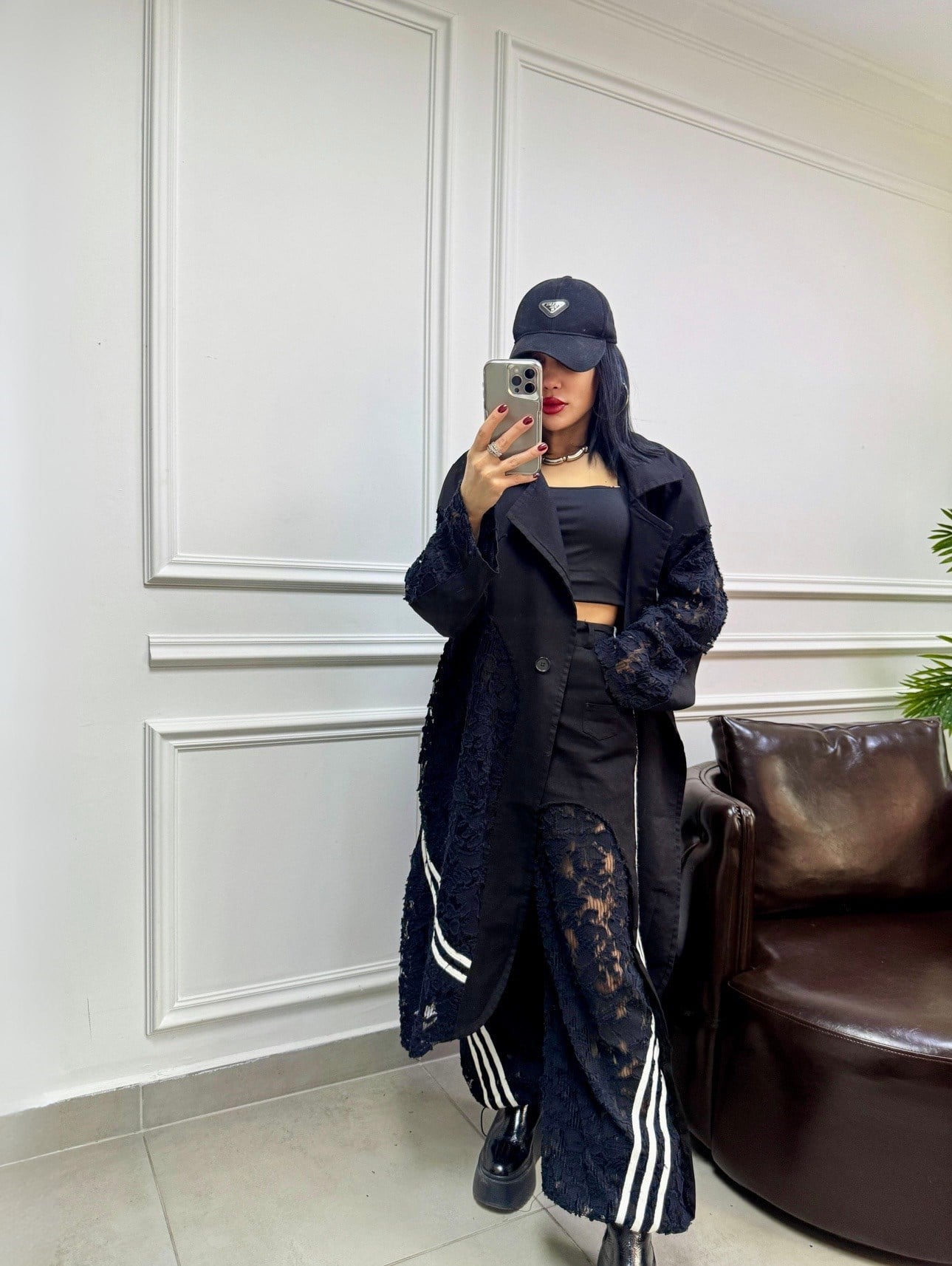 H4 Güpür Tasarımlı Trençkot