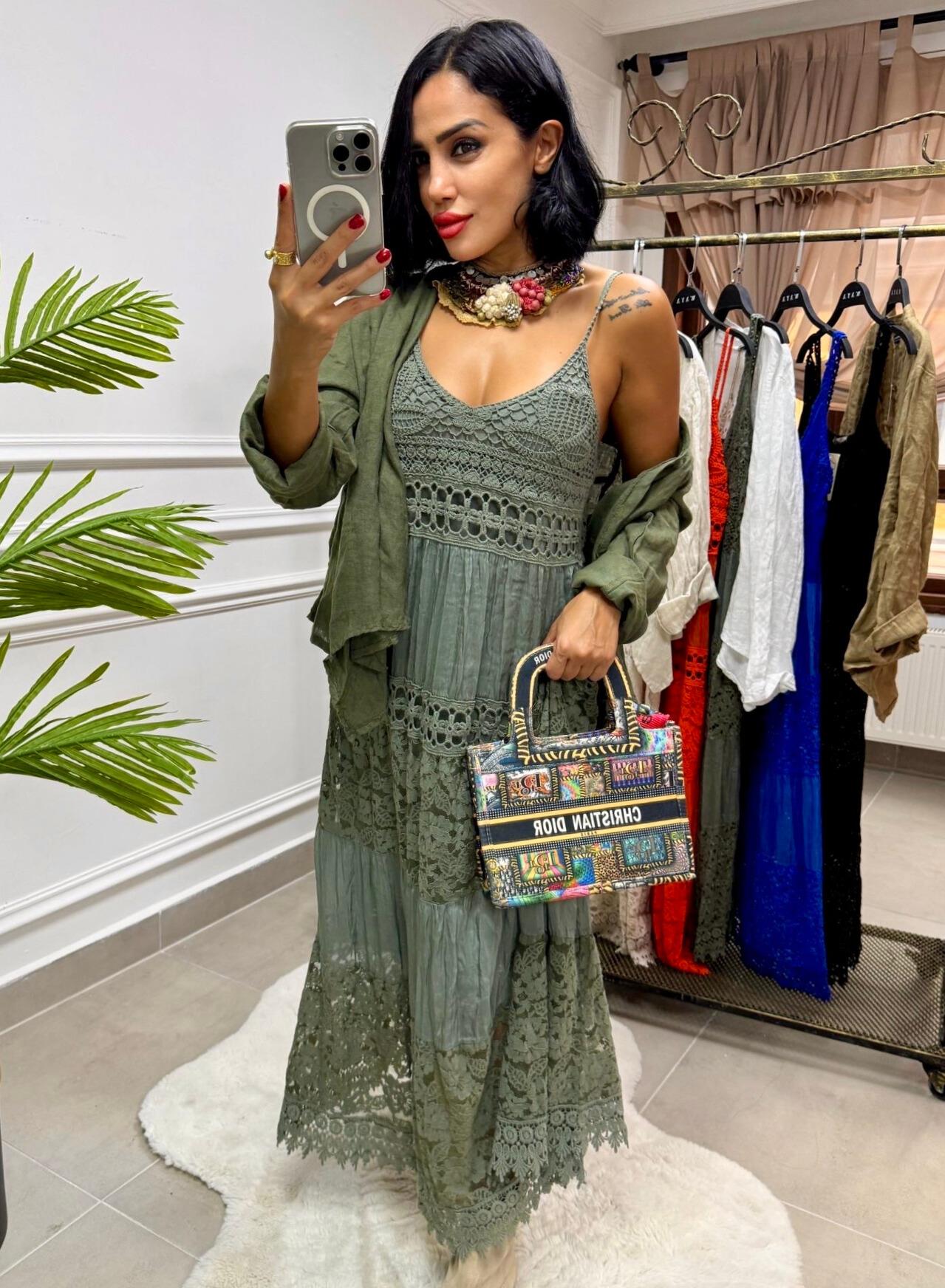 İthal Güpürlü Elbise