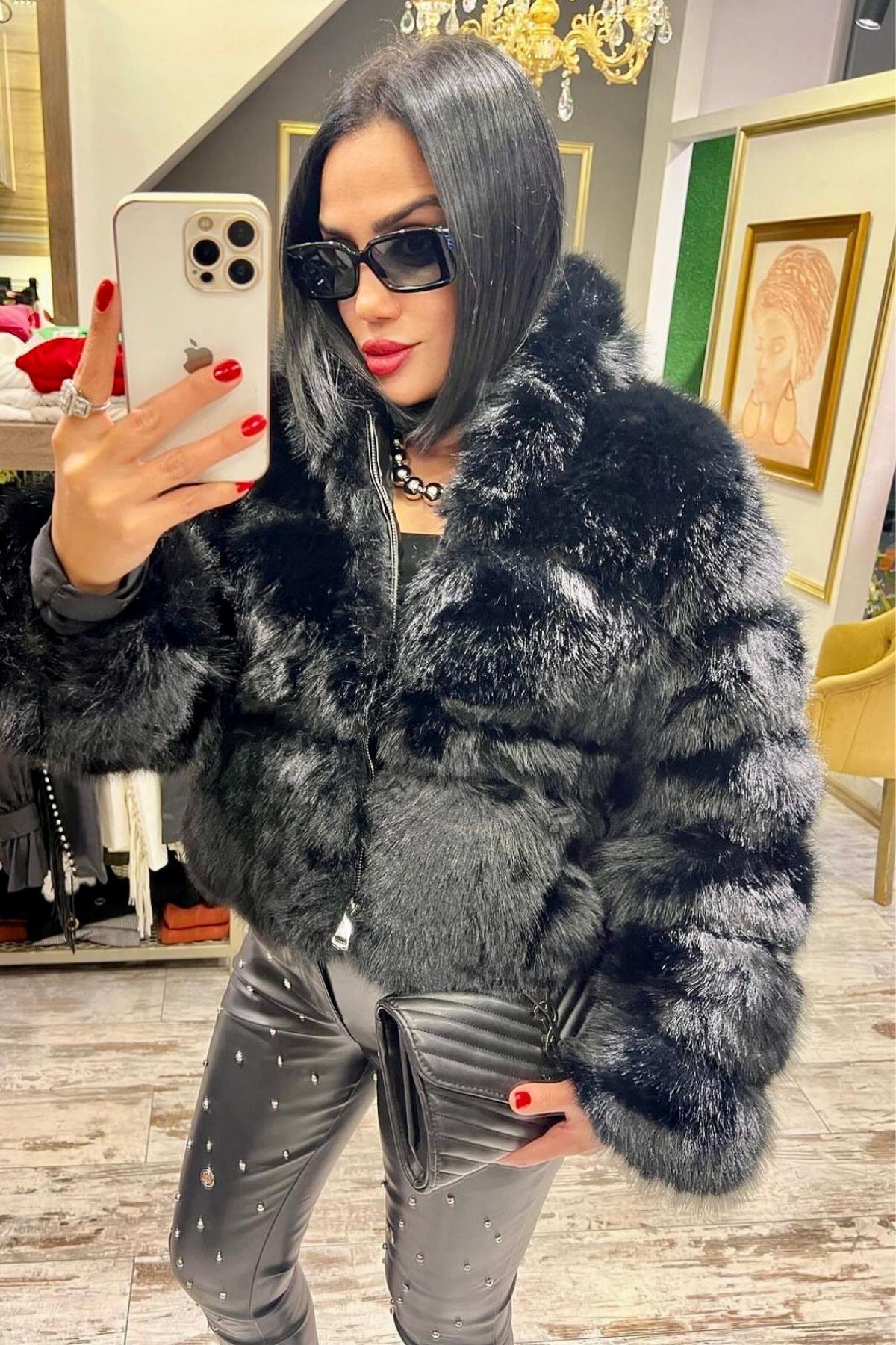 İthal Kapüşonlu Mini Kürk Siyah