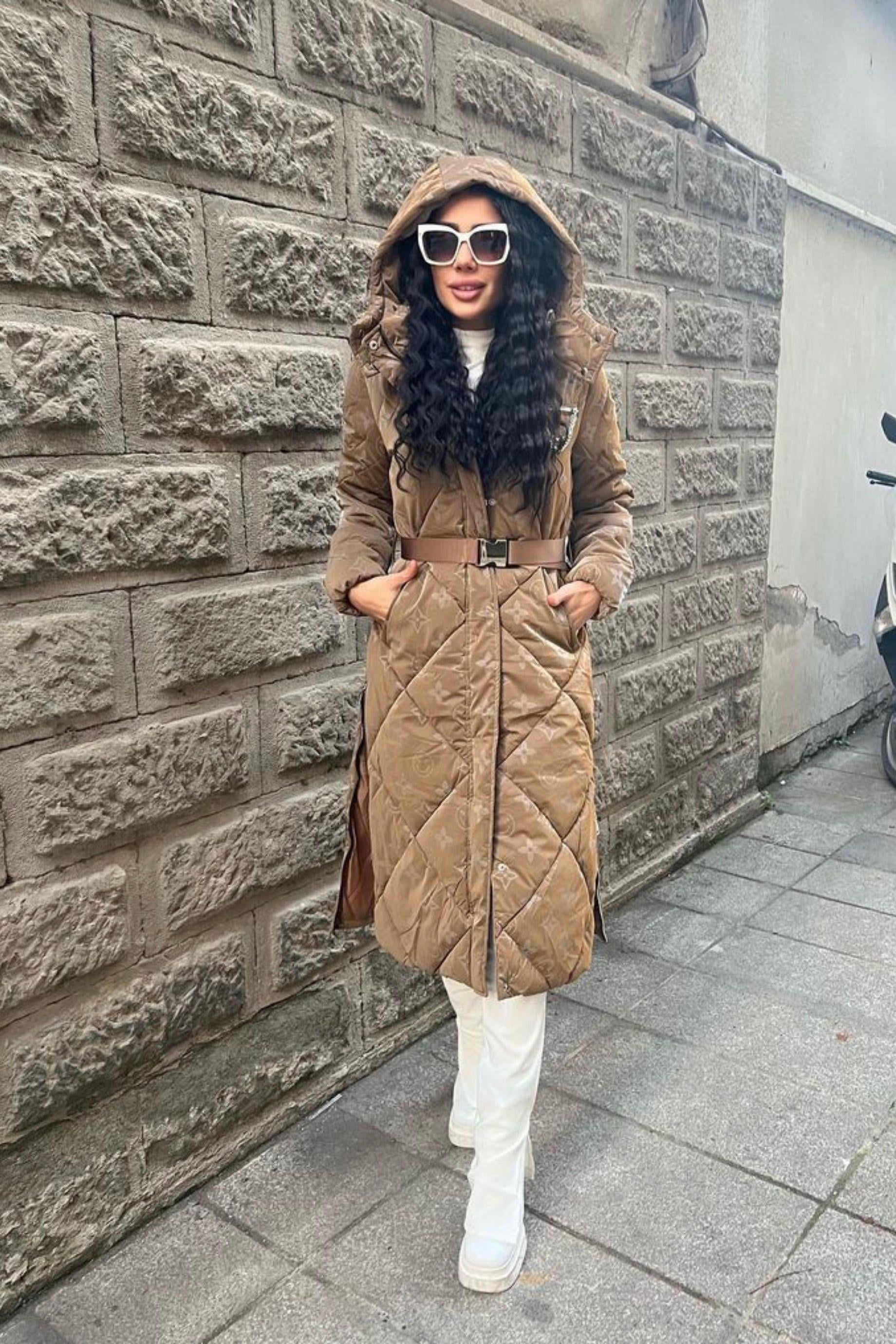 İthal Kapüşonlu Şişme Kaban