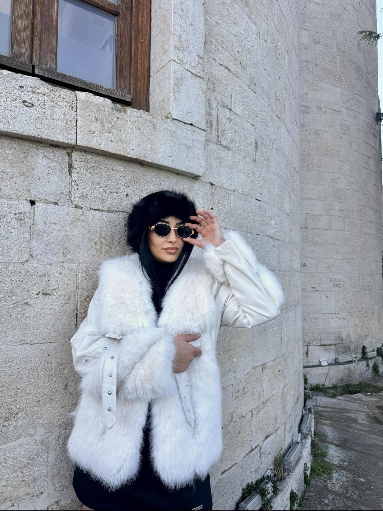 İthal Kısa Kürklü Mont