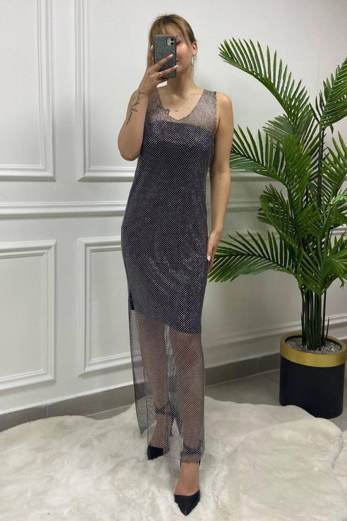 İthal Taşlı Kolsuz Elbise