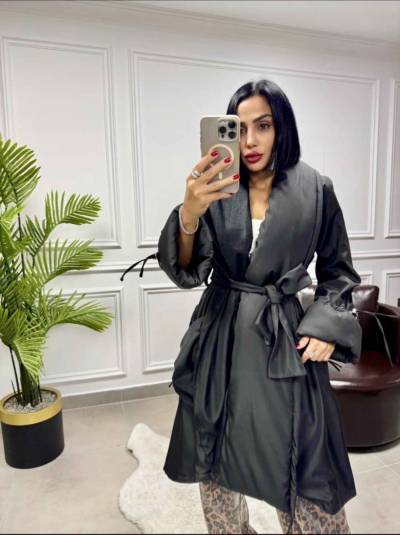 Kuşaklı Devrik Yaka Kaban