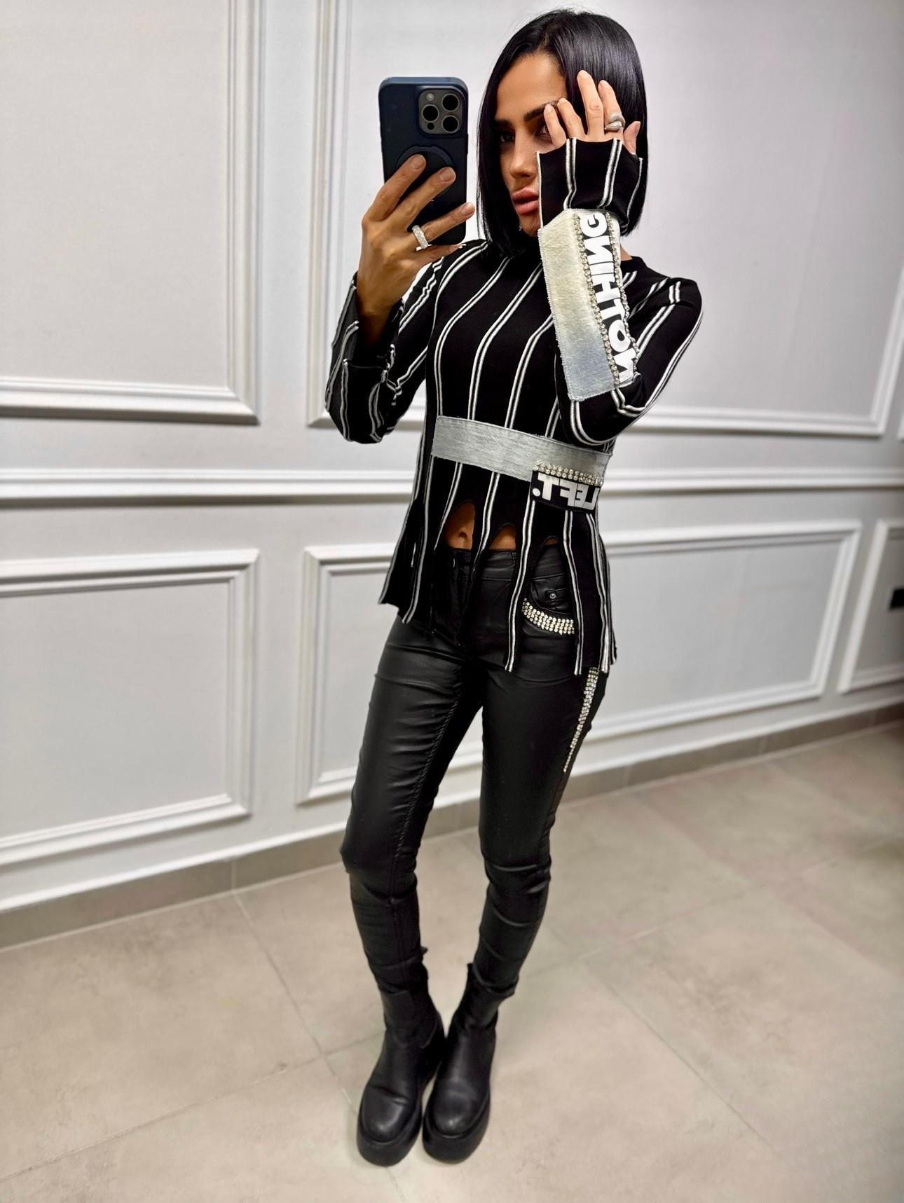 Taş İşlemeli Deri Pantolon