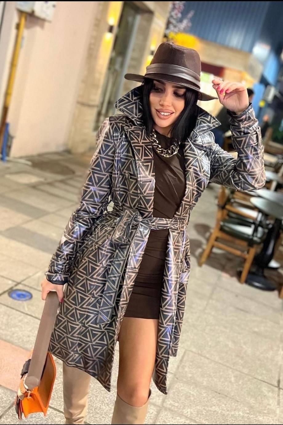 Vanita Rugan Trençkot
