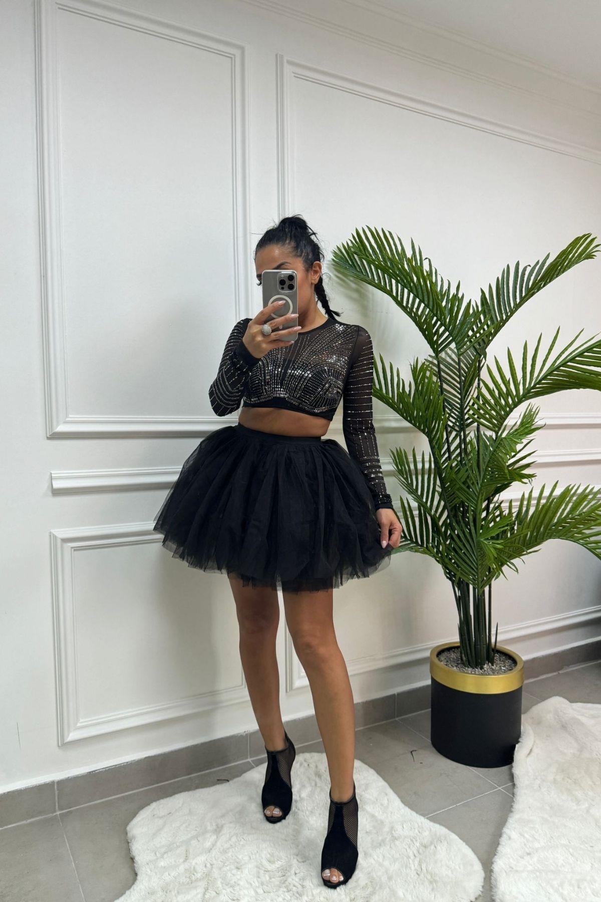  Siyah Taşlı Crop Tül Bluz