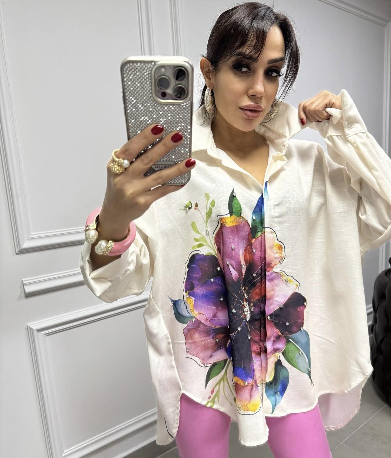 Çiçekli Taş İşlemeli Gömlek