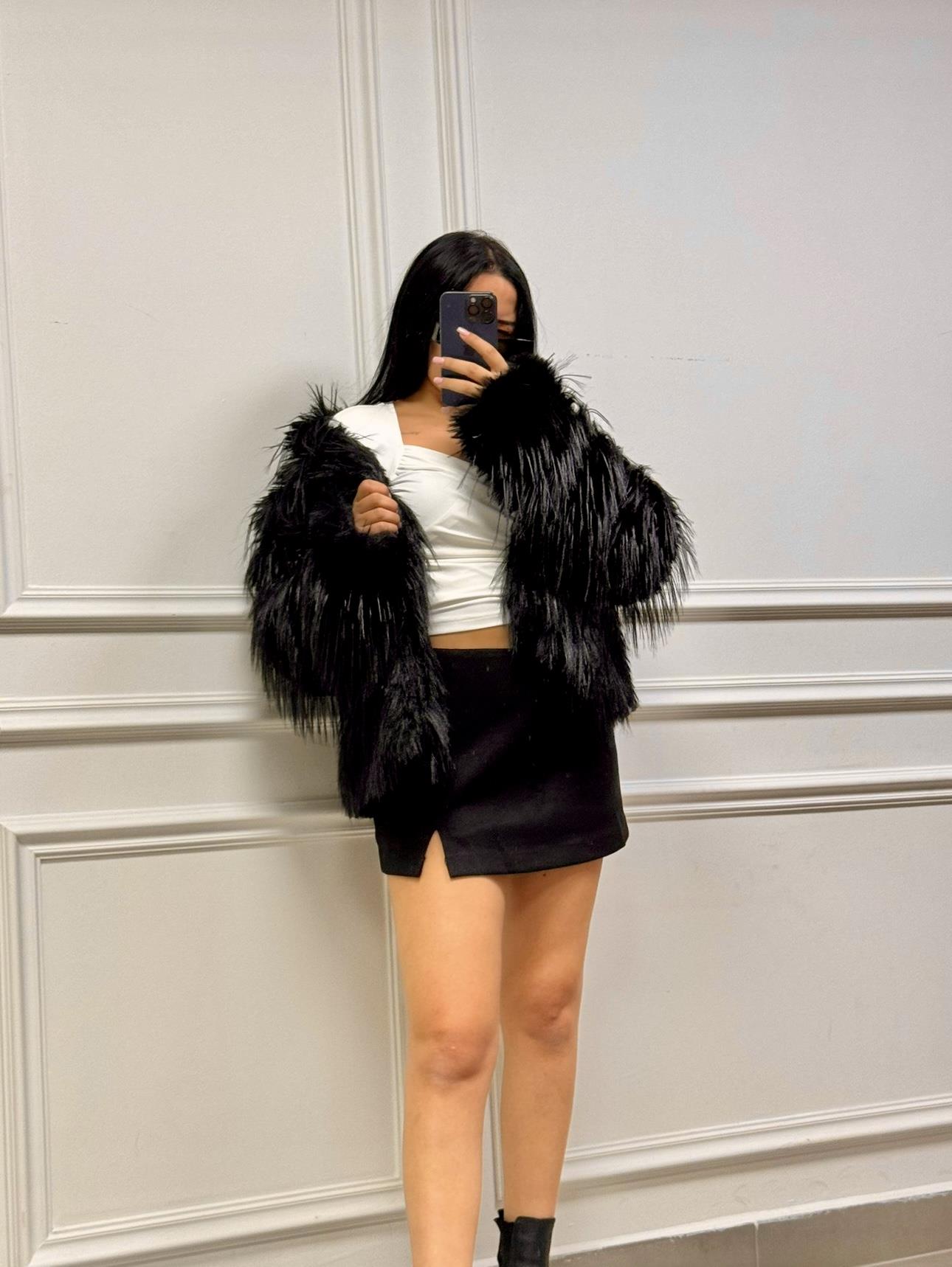 Geniş Yaka Kısa Kürk