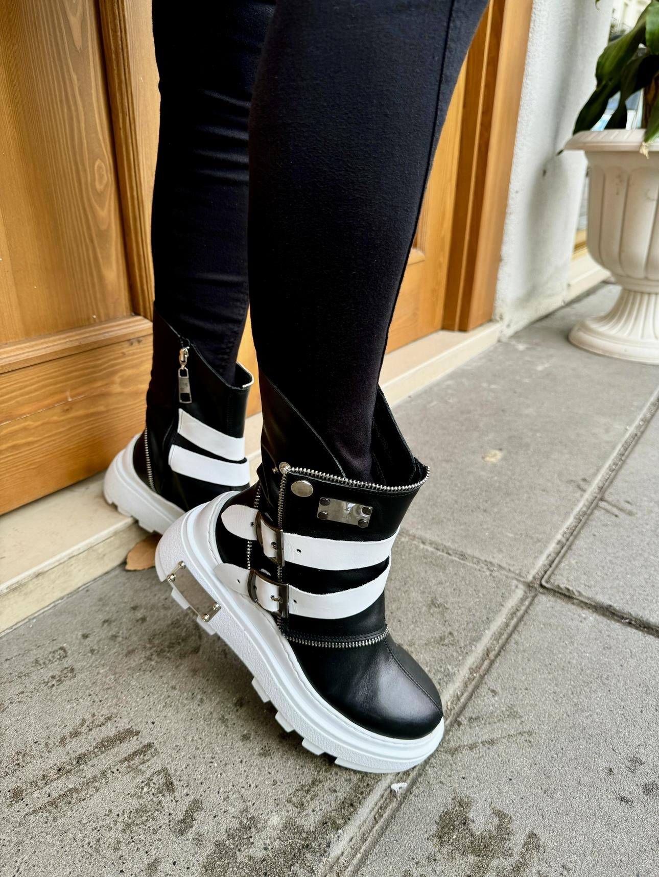 H4 Style Bot Siyah&Beyaz