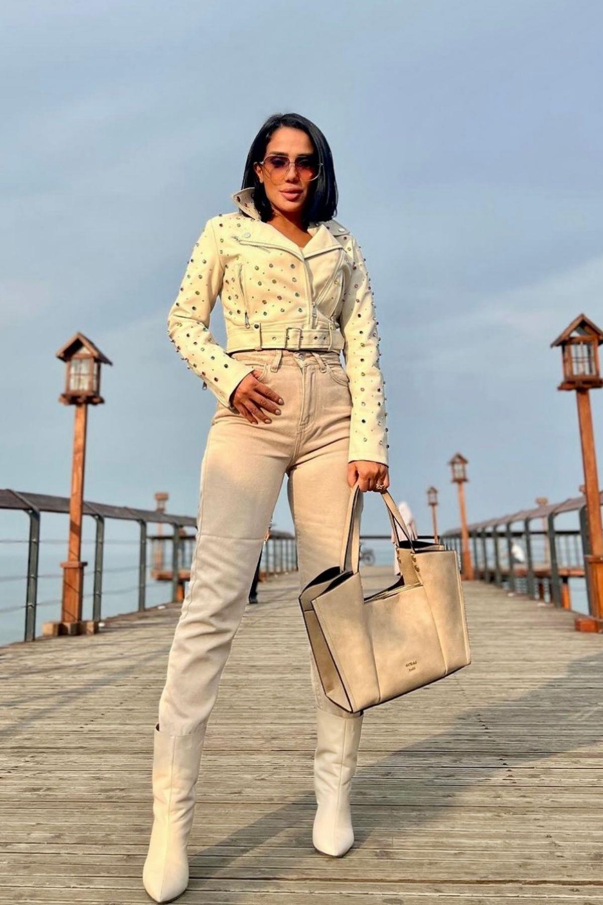 İthal Deri Taşlı Ceket Krem