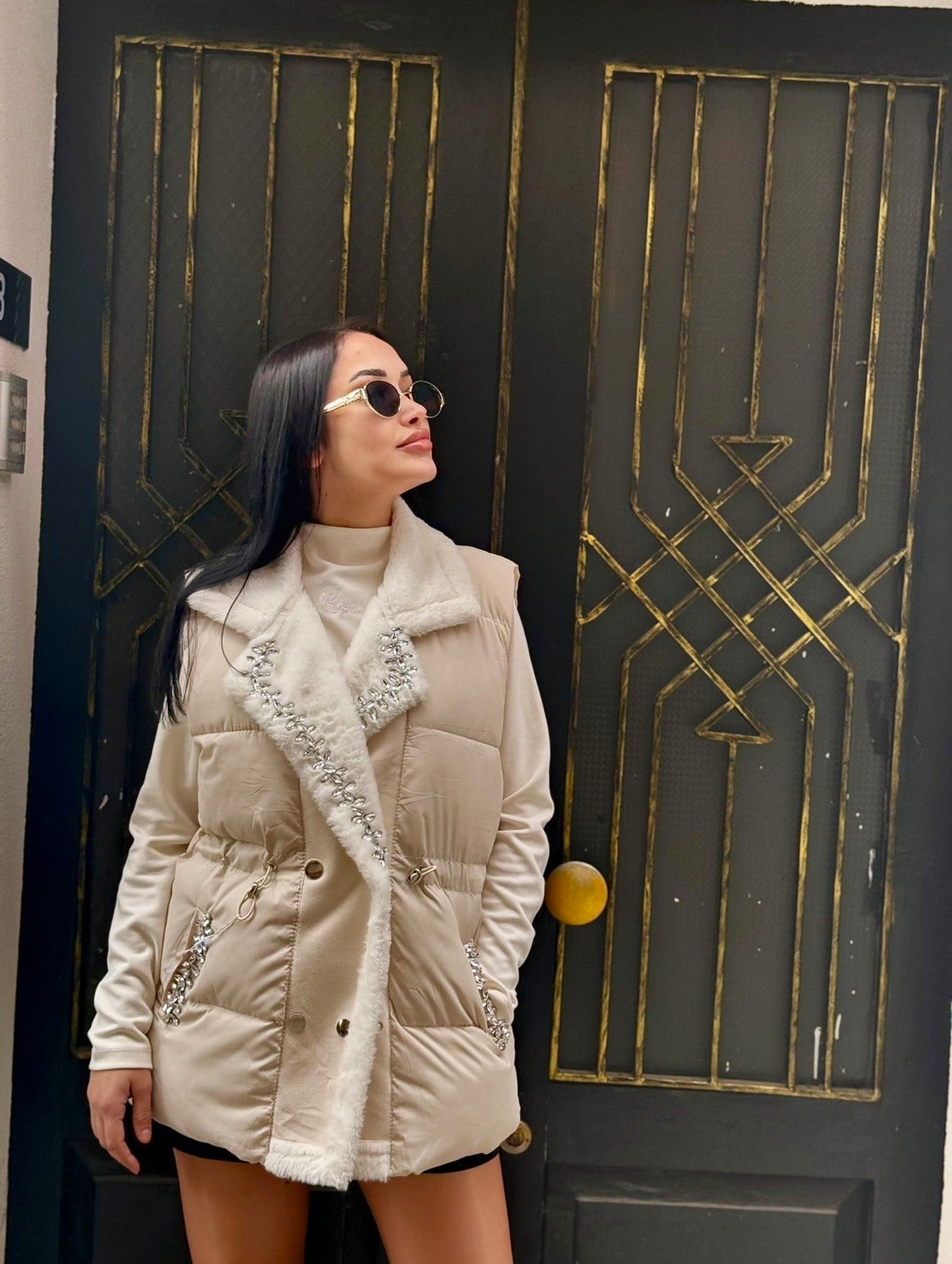 İthal Kürk Yaka Taşlı Yelek