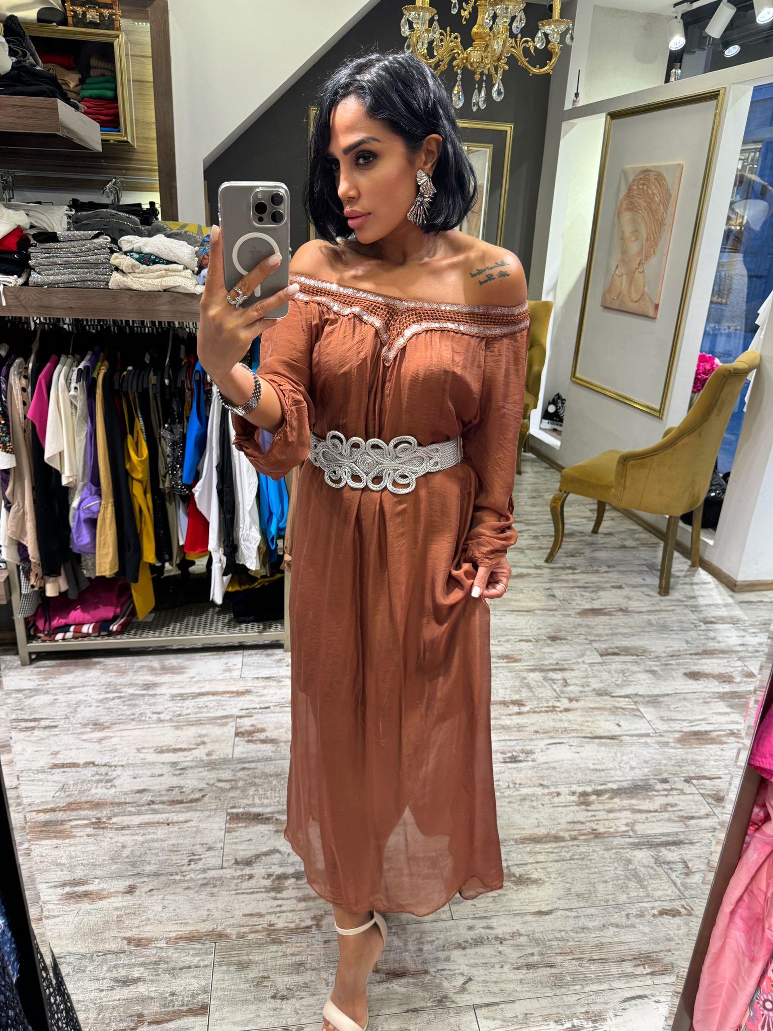 İthal Madonna Yaka Elbise