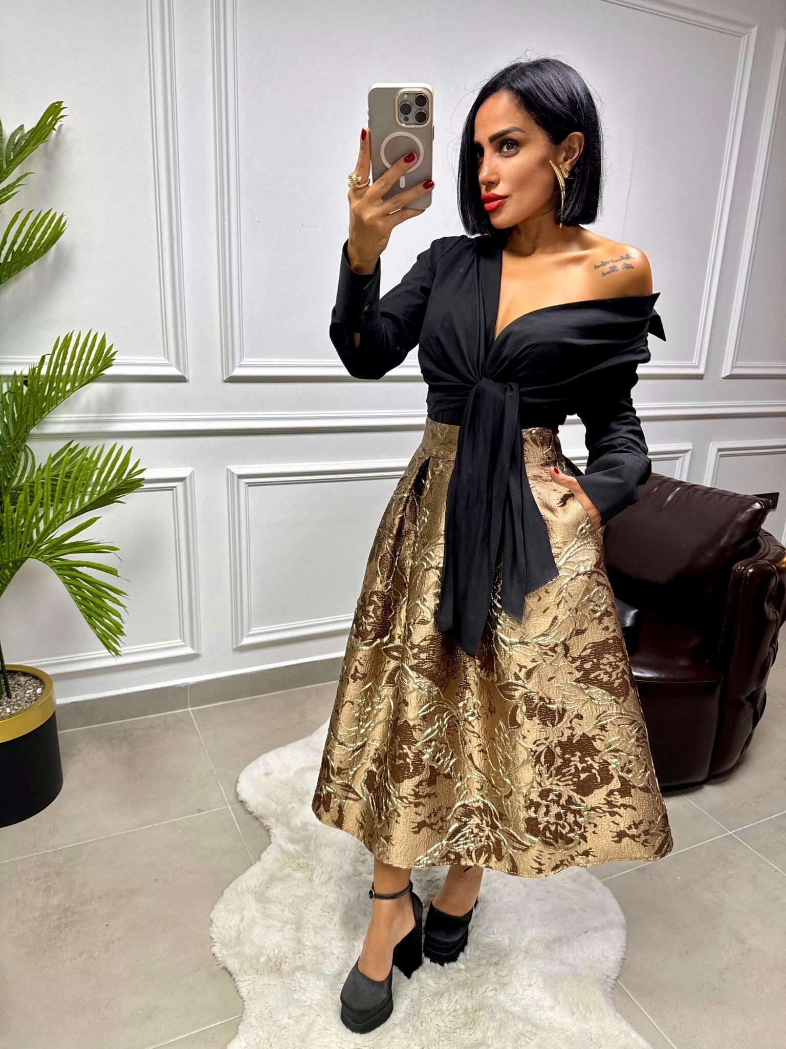 Jakar Kabartmalı Etek