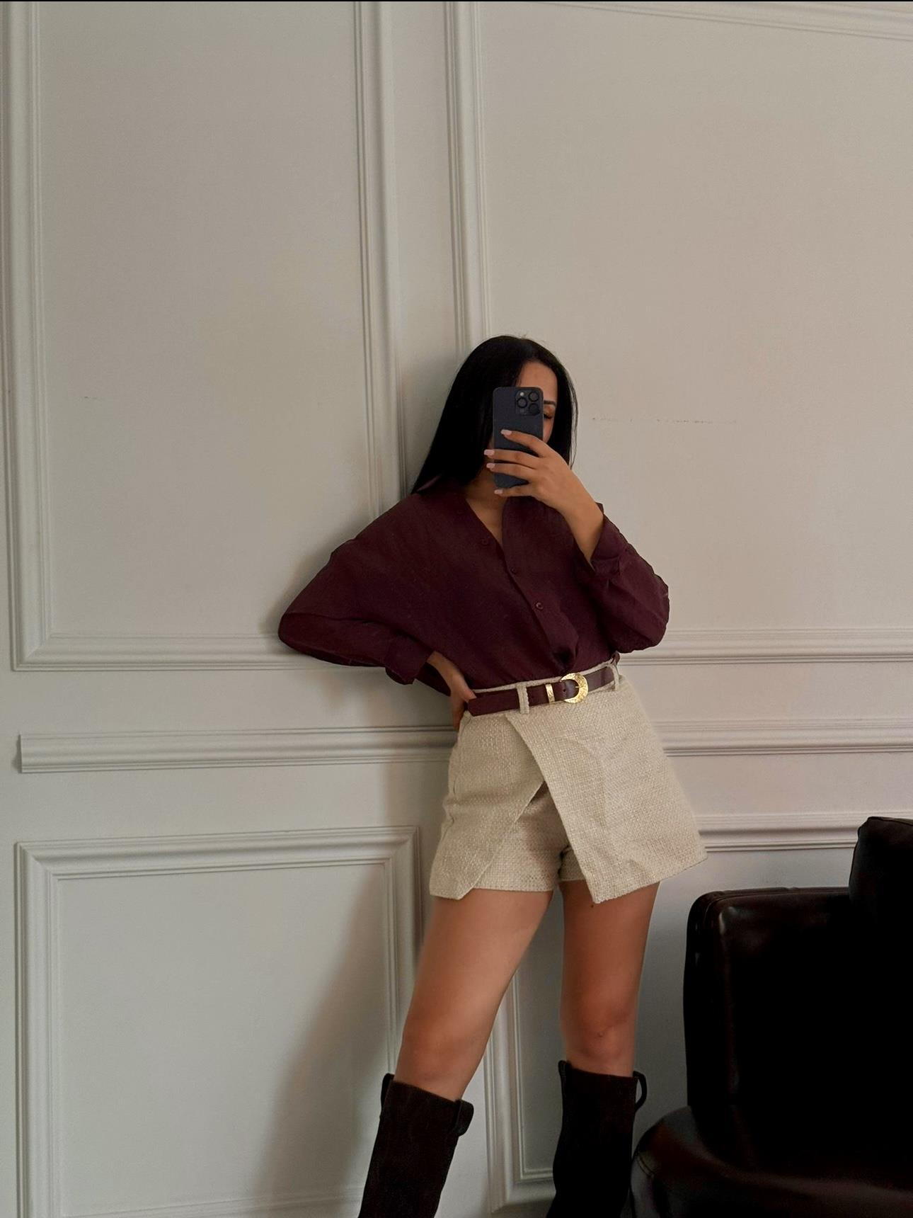 Kemerli Etek Model Şort