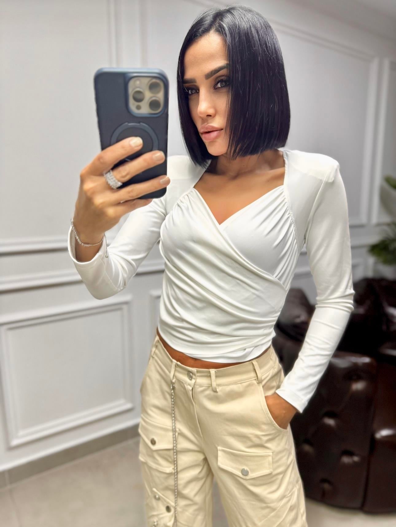 Kruvaze Yaka Vatkalı Bluz