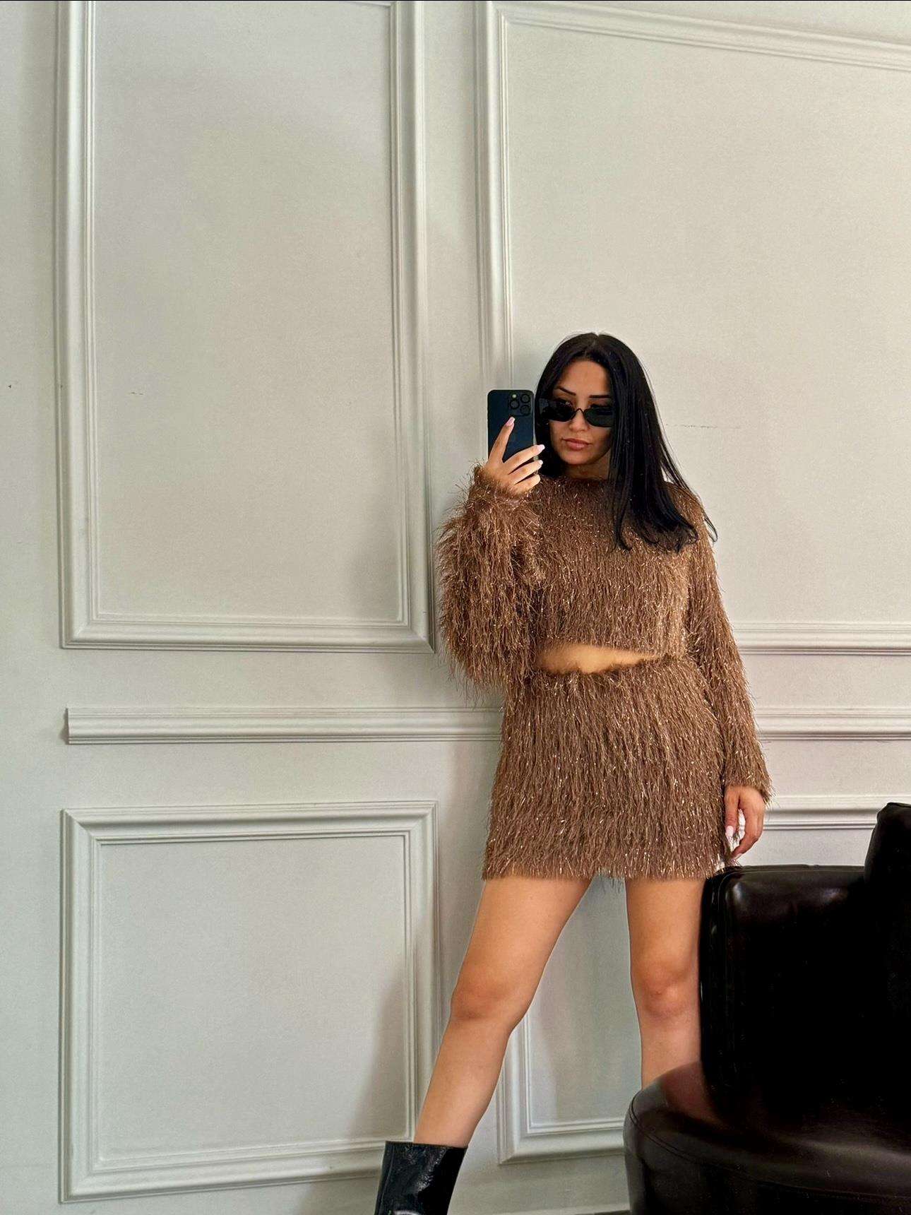 Saçaklı Bluz & Mini Etek