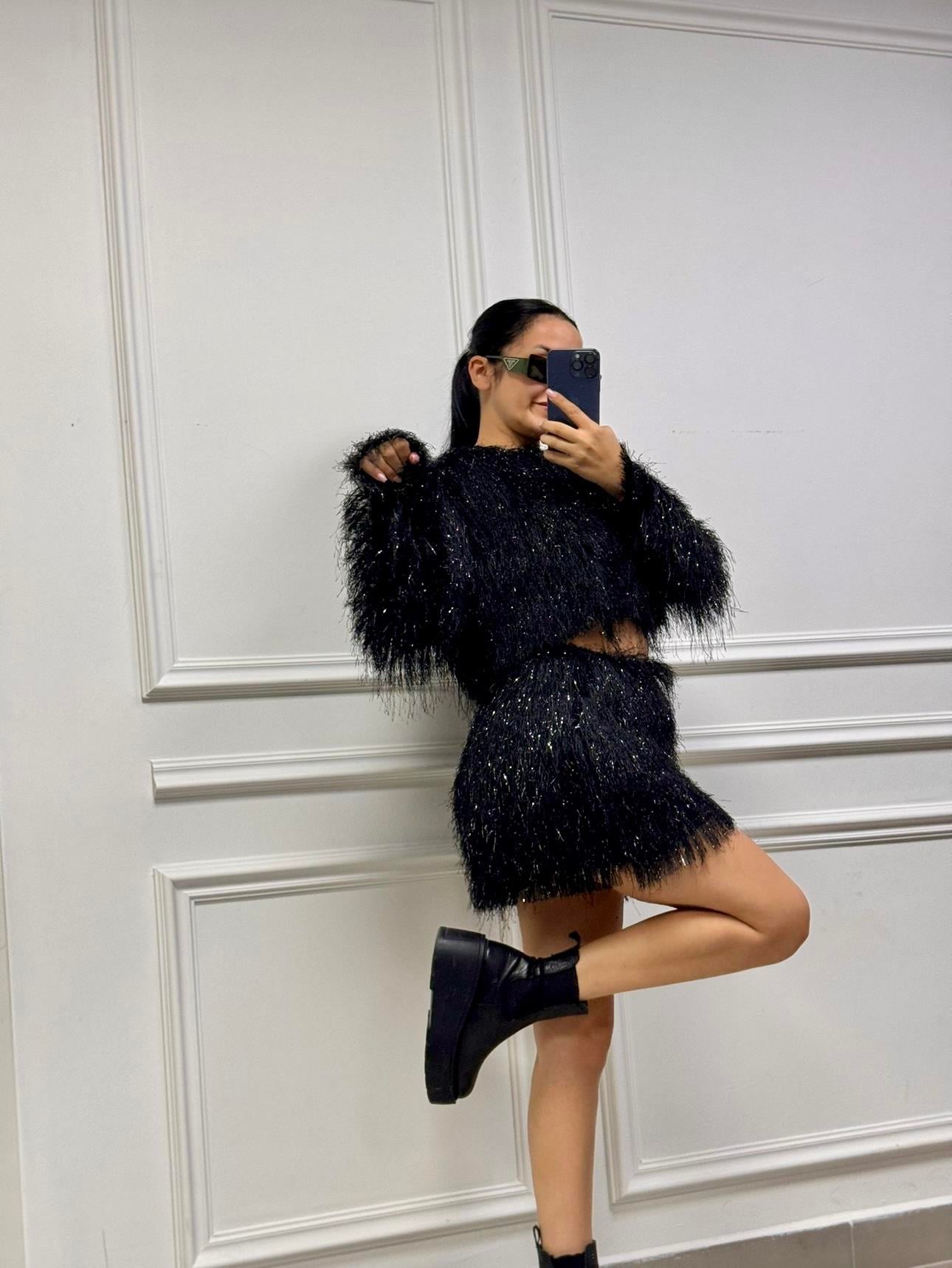 Saçaklı Bluz & Mini Etek