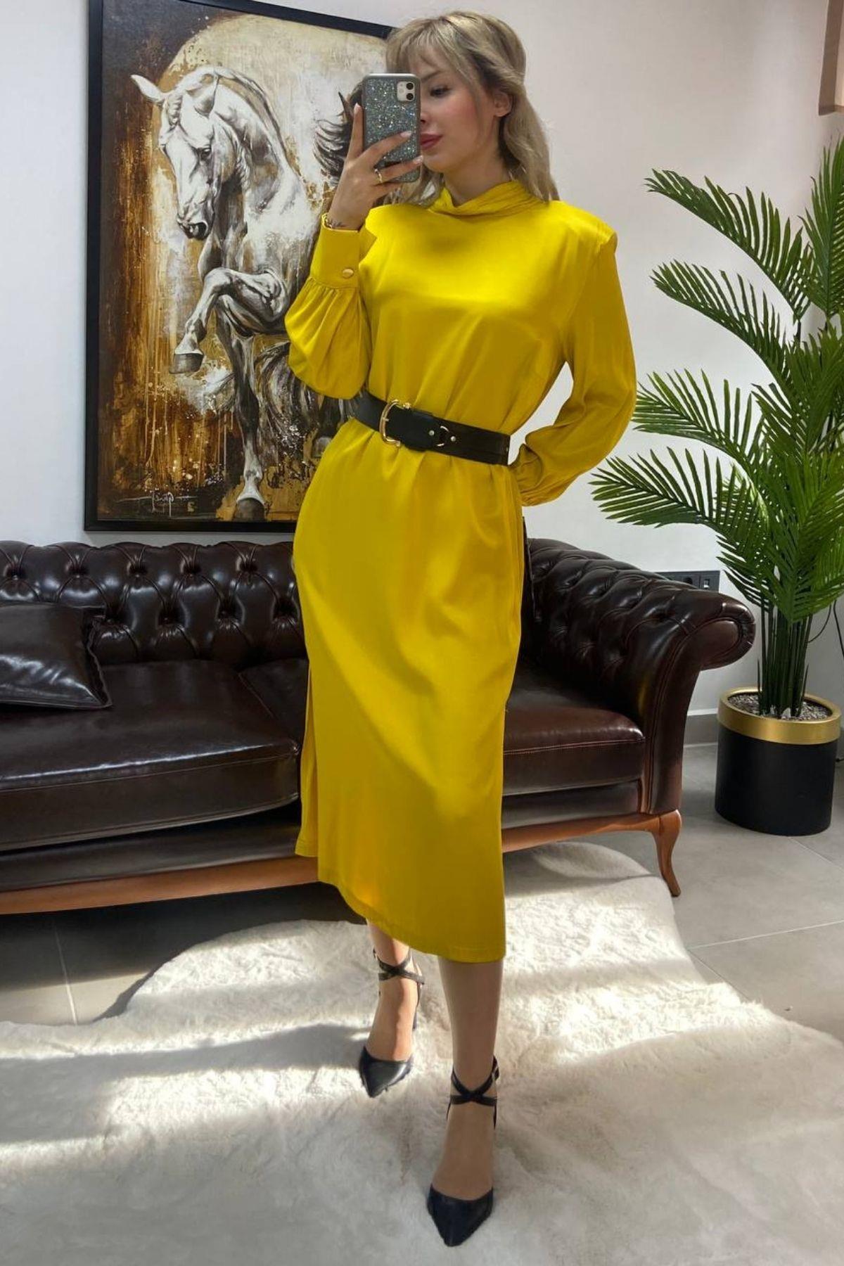 Sarı Kemerli Elbise