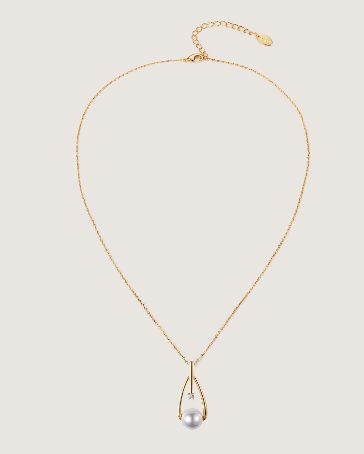 Altın Işıltı Kolye