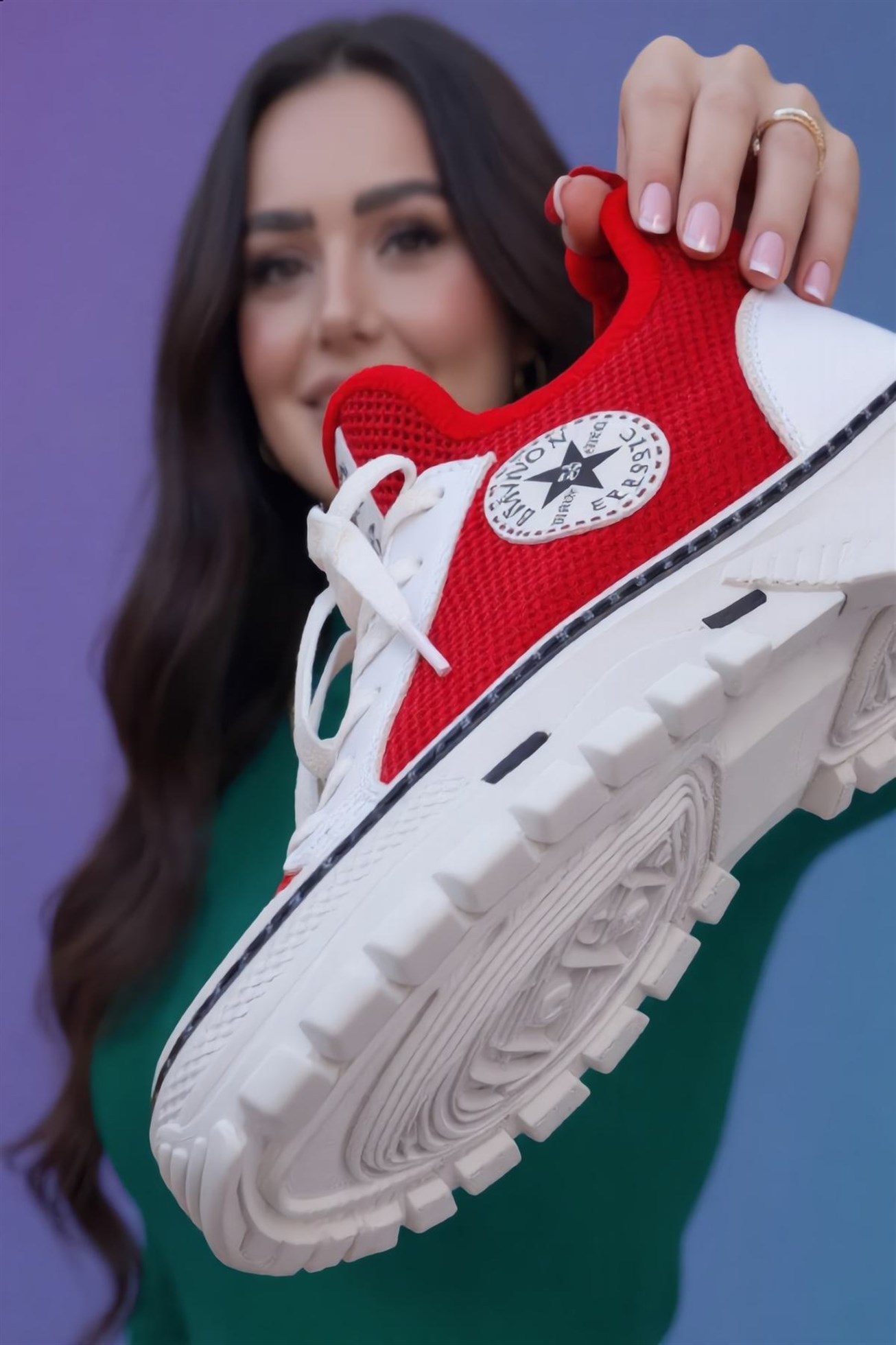 Kalın Tırtıklı Tabanlı Kırmızı-Beyaz Sneaker | Rahat Günlük Ayakkabı