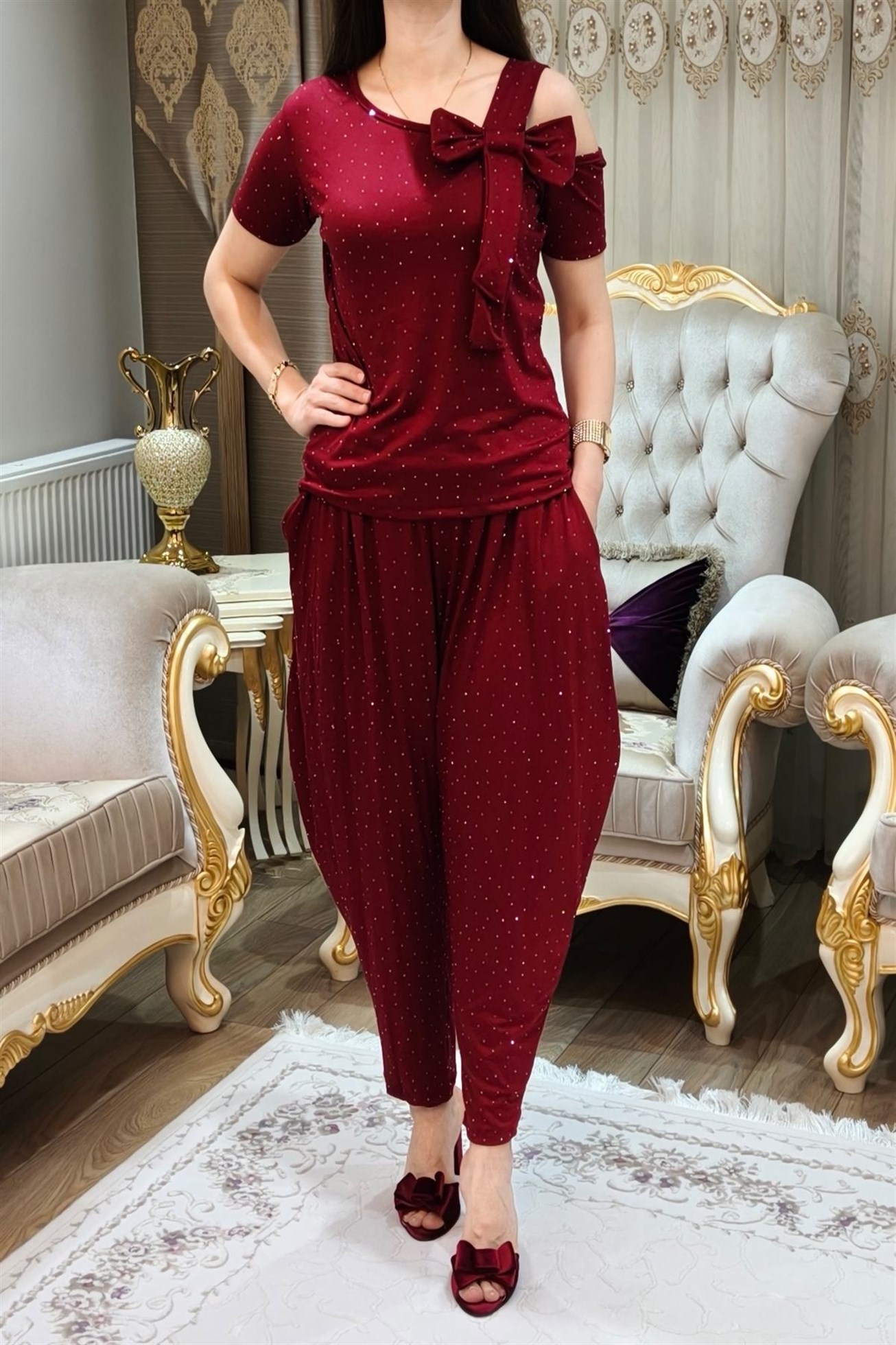 Bordo Taşlı Fiyonk Detaylı Cepli Bluz Pantolon Şalvar Takımı 50 Kilodan 100 Kiloya Kadar Olur