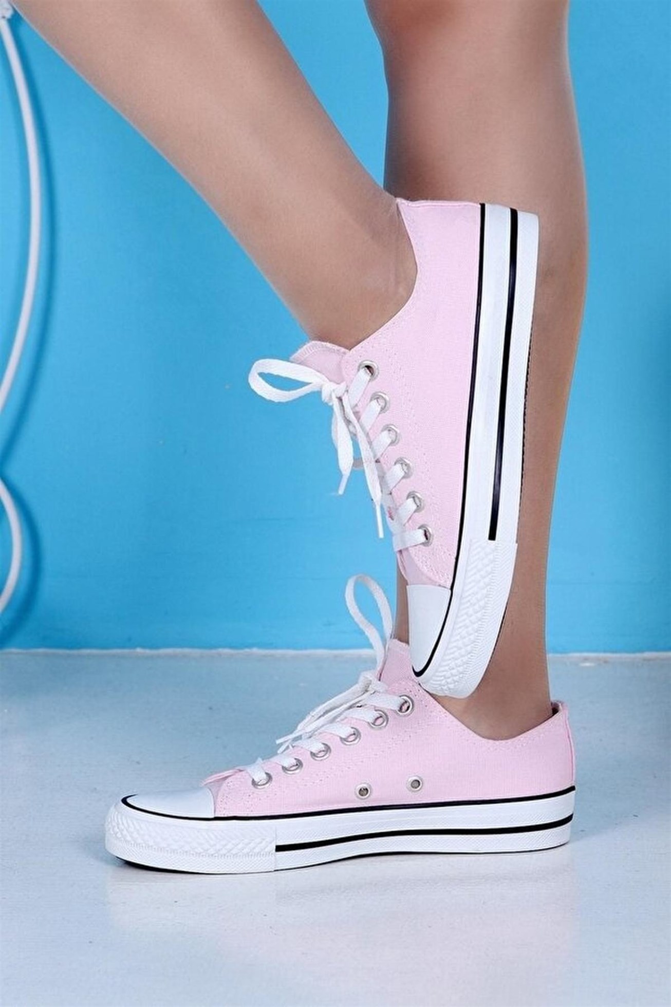 Unisex Pembe Kanvas Bağcıklı Spor Ayakkabı