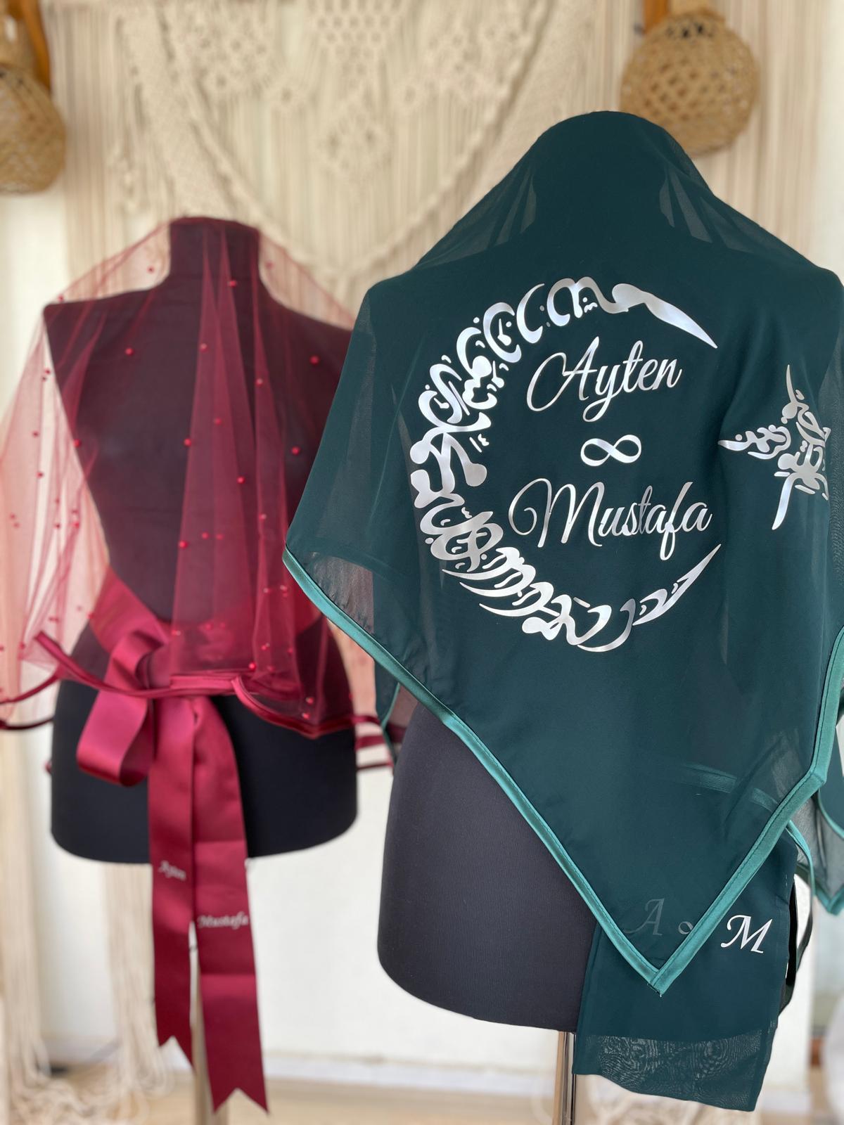 BİYELİ İNCİLİ DUVAK VE BASKILI DAMAT ÖRTÜSÜ