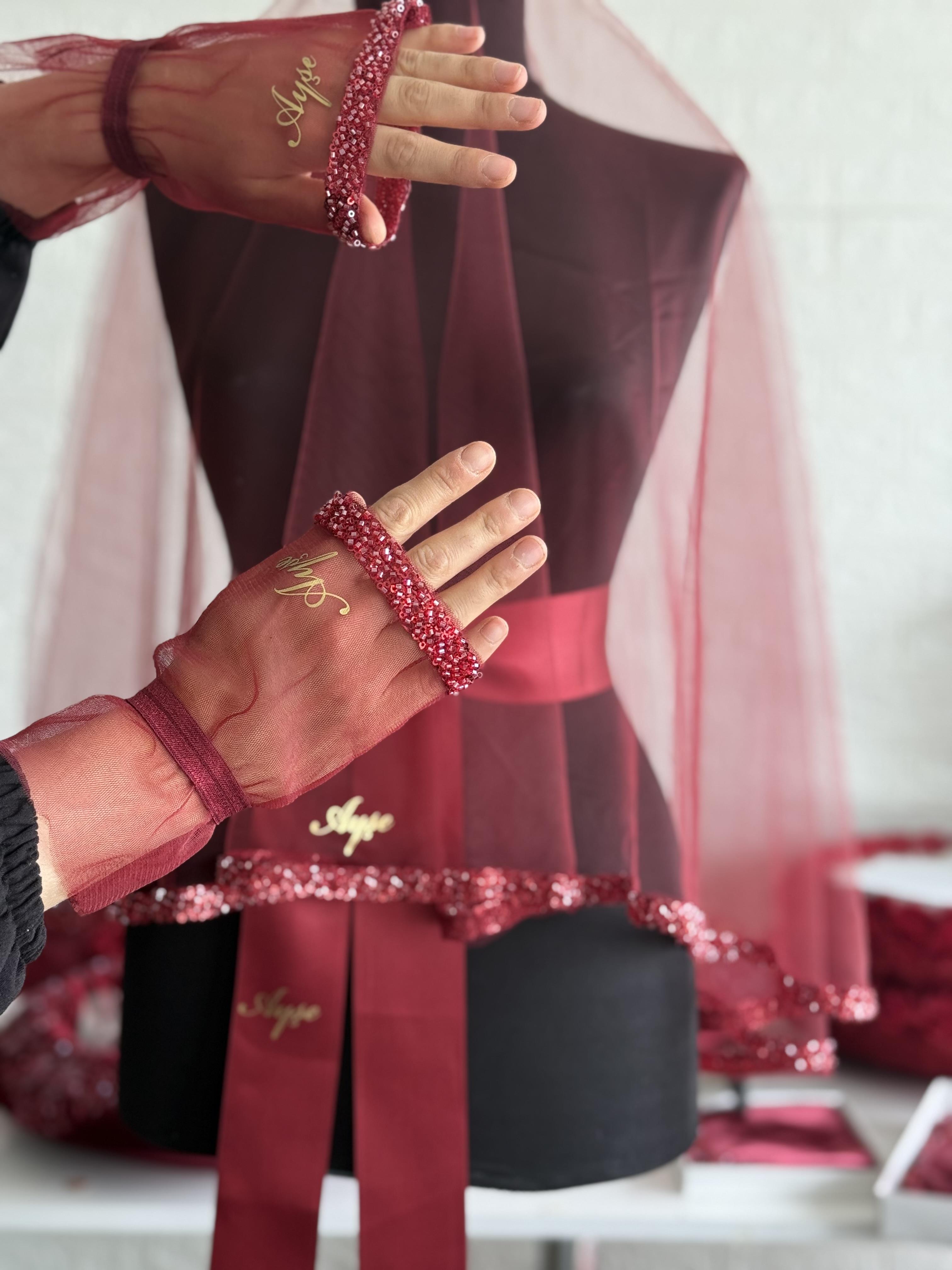 İSİMLİ ŞERİT DUVAK, KUŞAK, ELDİVEN