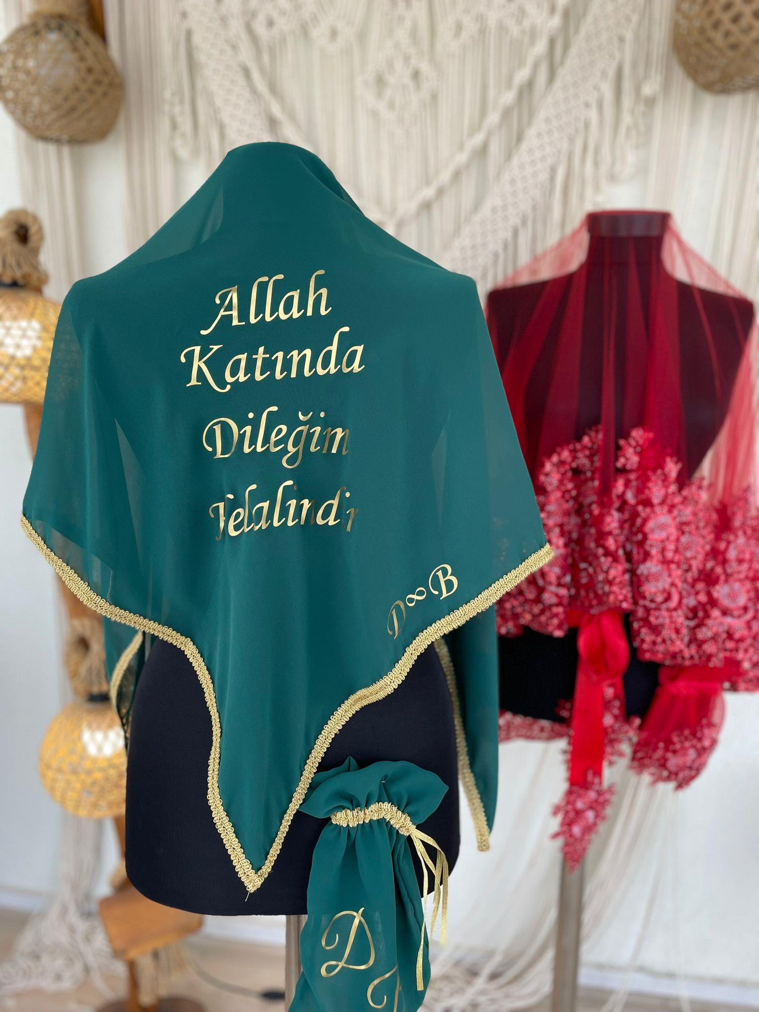 VİP DUVAK & İSİM BASKILI DAMAT ÖRTÜSÜ