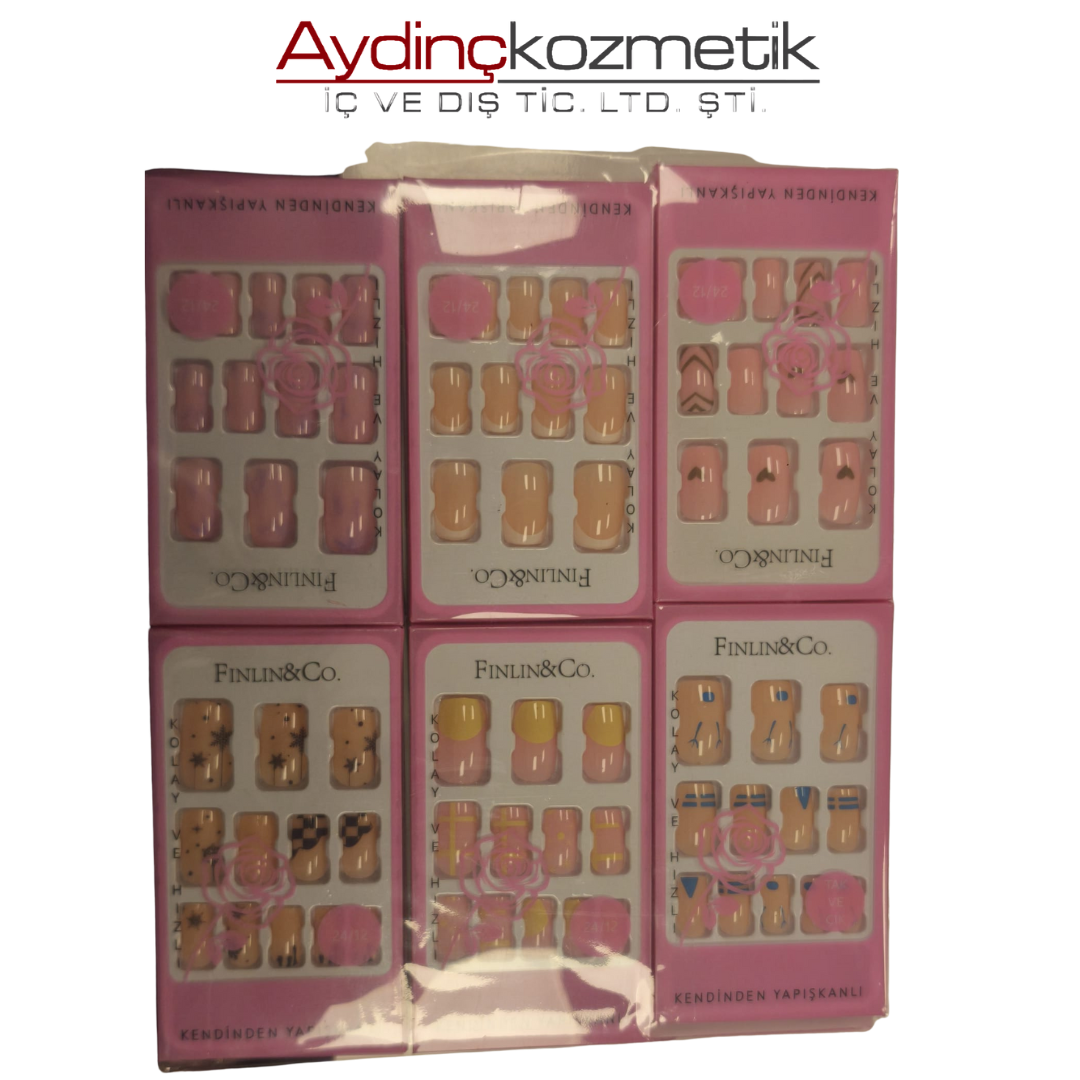 İthal Aksesuar Renkli ve Desenli Kendinden Yapışkanlı Takma Tırnak