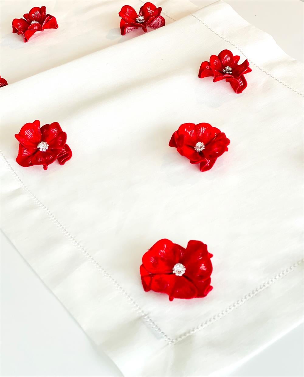 3 Boyutlu Çiçek Runner-Kırmızı