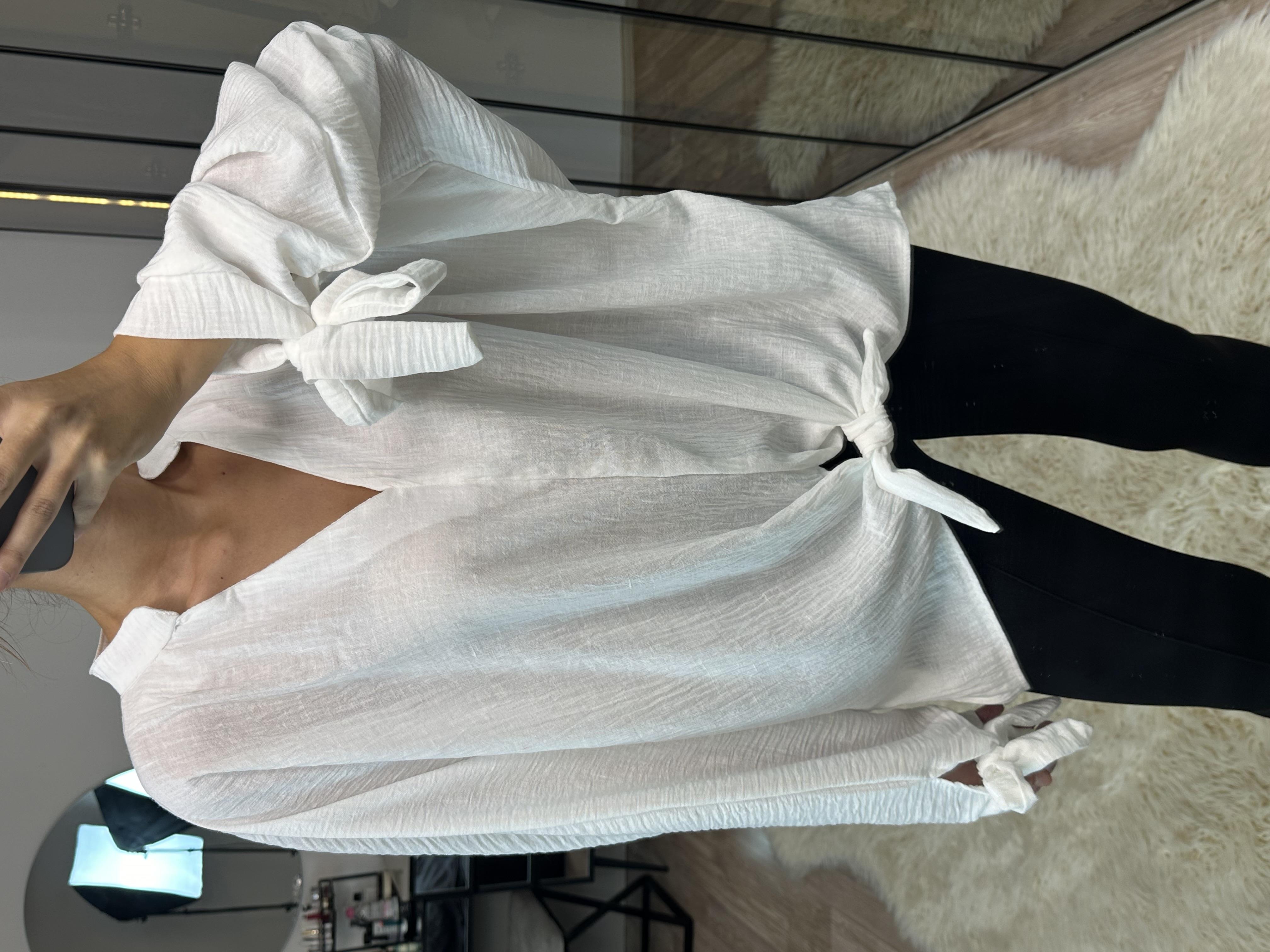 Bethany Beyaz Bağlama Detaylı Keten Bluz