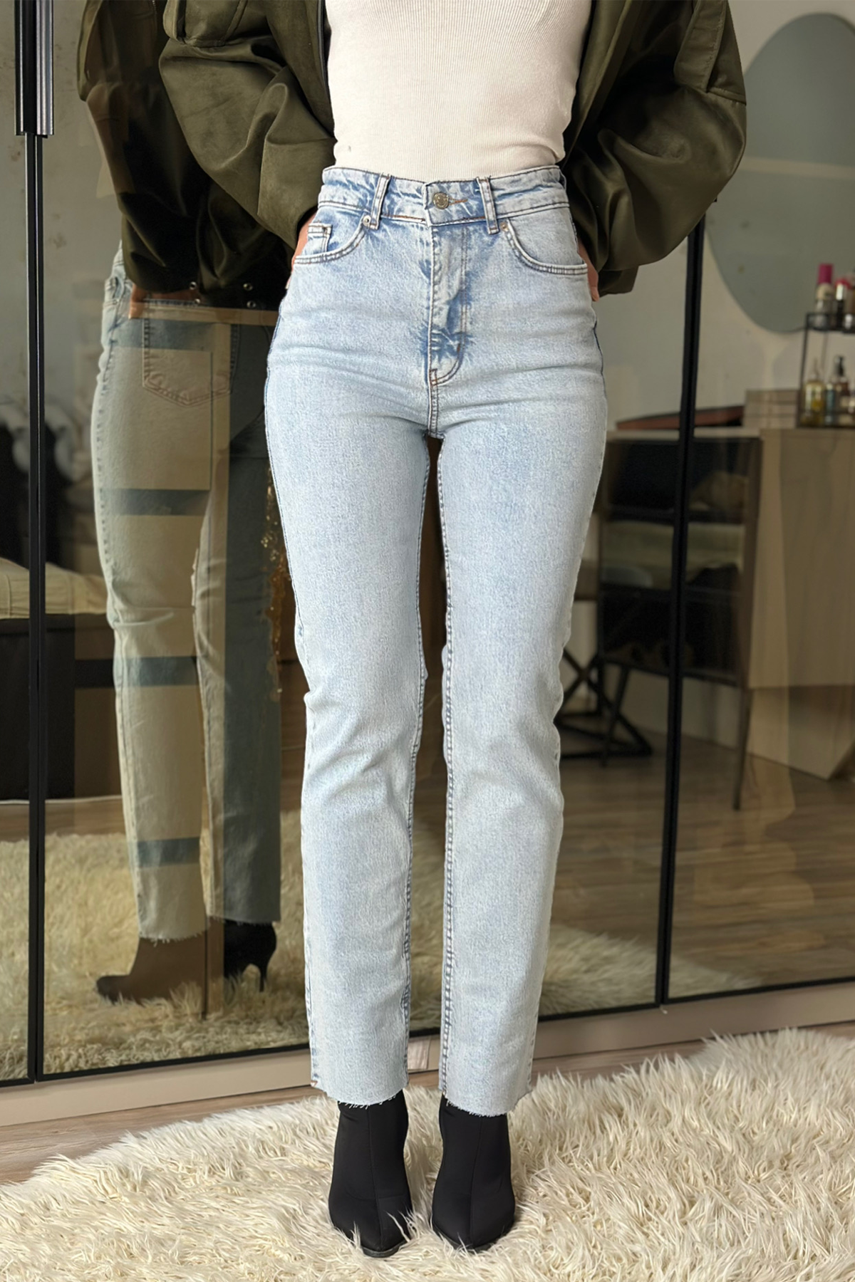 Briella Buz Mavi Yüksek Bel Slim Fit Jean