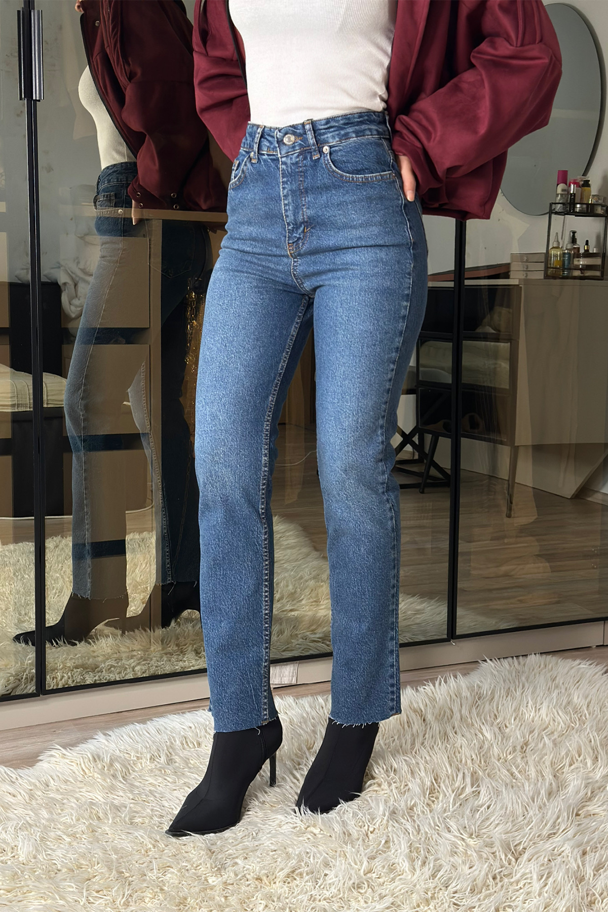 Briella Orta Mavi Yüksek Bel Slim Fit Jean