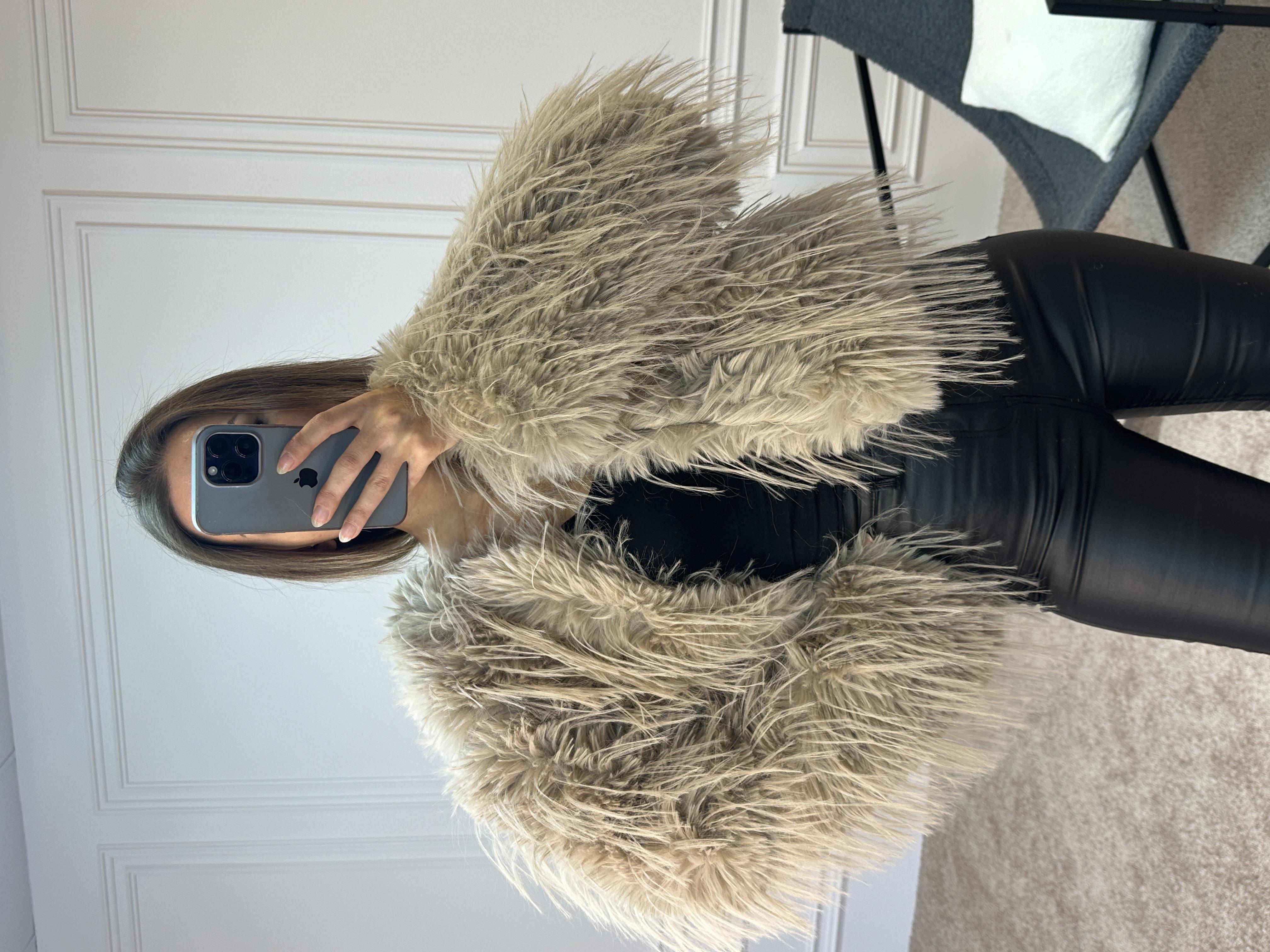 Lena Zr Model Bej Renk Luxury İçi Astarlı Premium İthal Kürk
