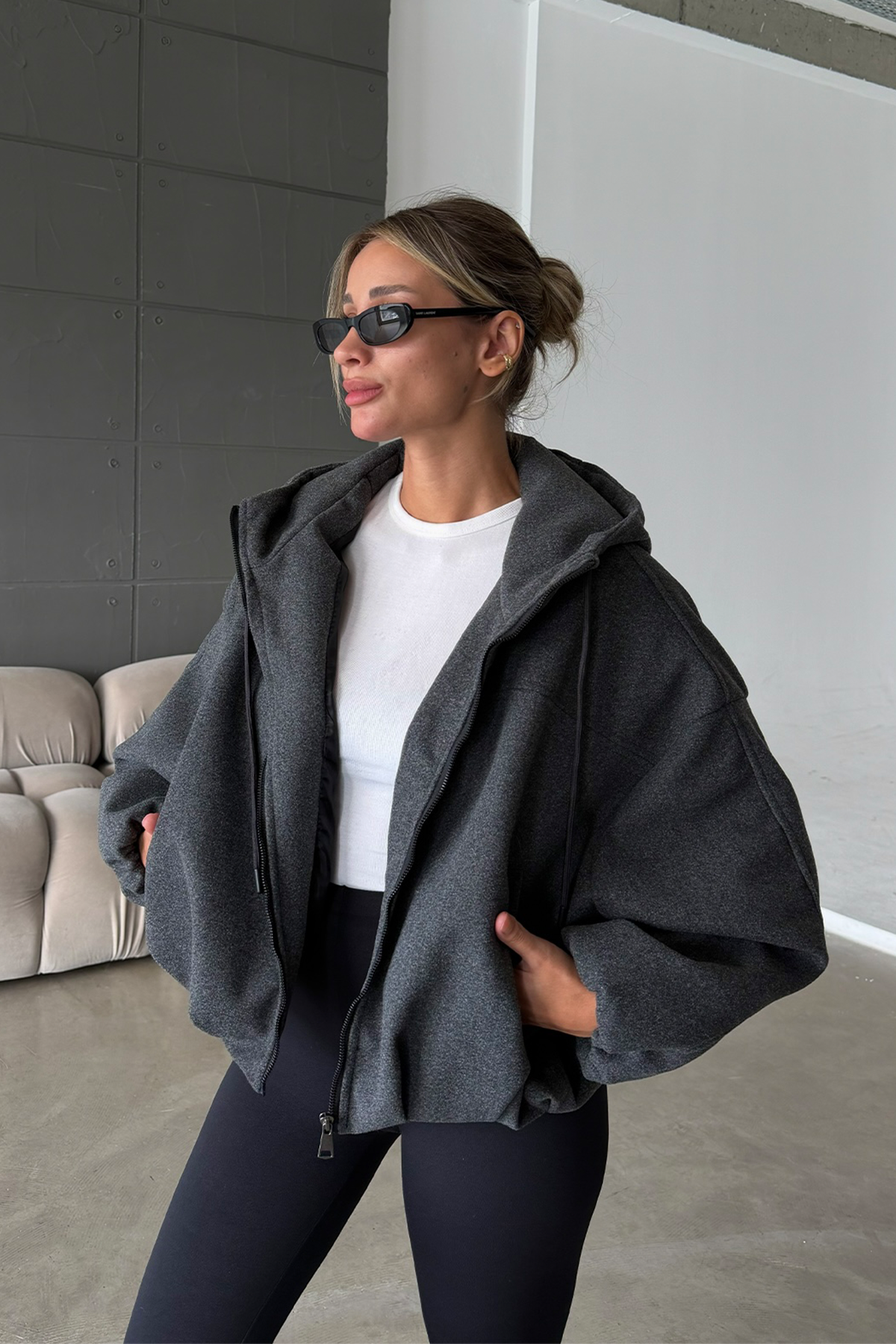 Pamela ZR Model Kapüşonlu Antrasit Bomber Kalıp Kaşe Kaban