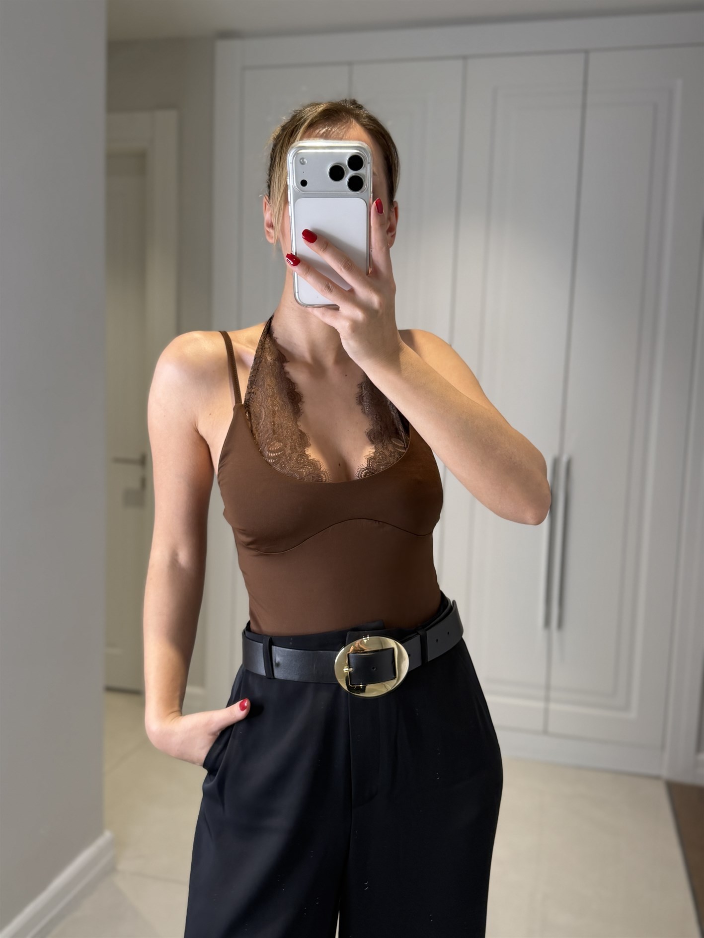 Adel Kahve Dantel Askılı Bodysuit