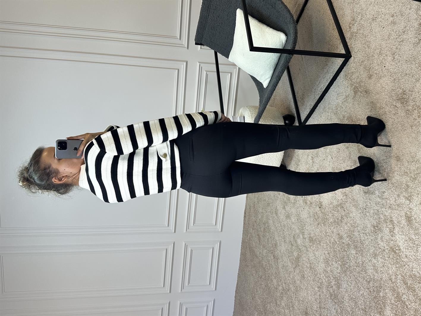 April Siyah Ekstra Yüksek Bel Toparlayıcı Dar Paça Pantolon