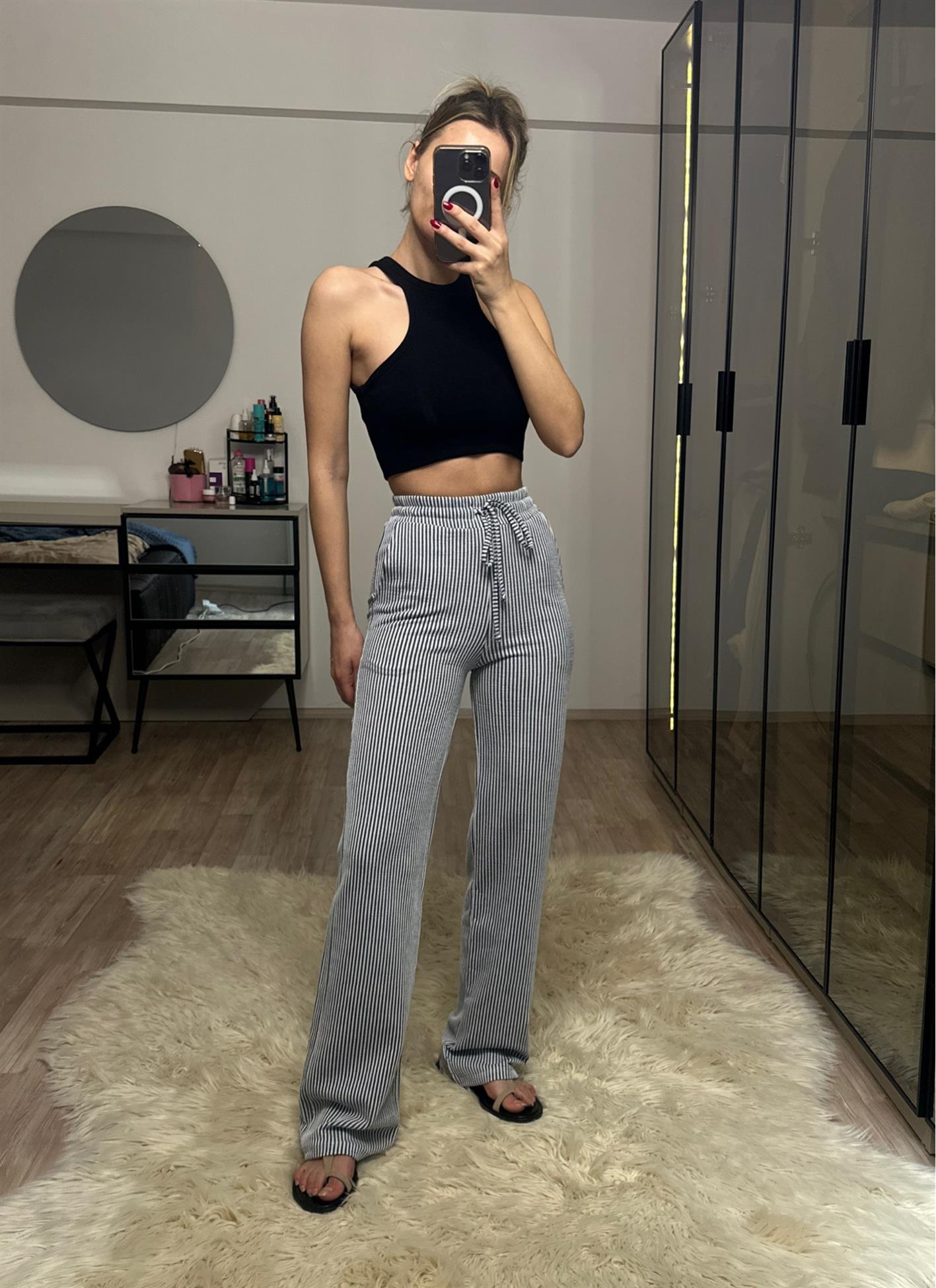 Briana Stradi Etiketli Lacivert Müslin Kumaş Pantolon