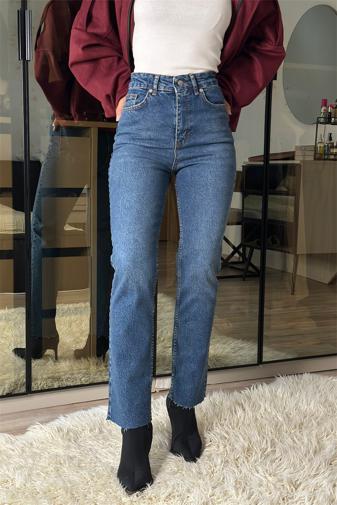 Briella Orta Mavi Yüksek Bel Slim Fit Jean