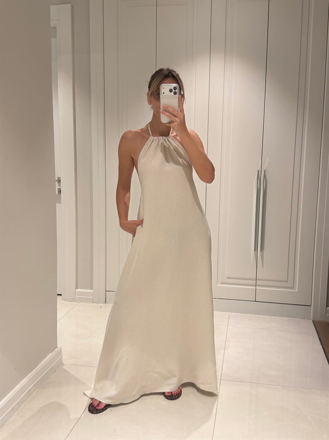 Cara Natür Halter Yaka Sırt Dekolteli %100 Bambu Keten Elbise