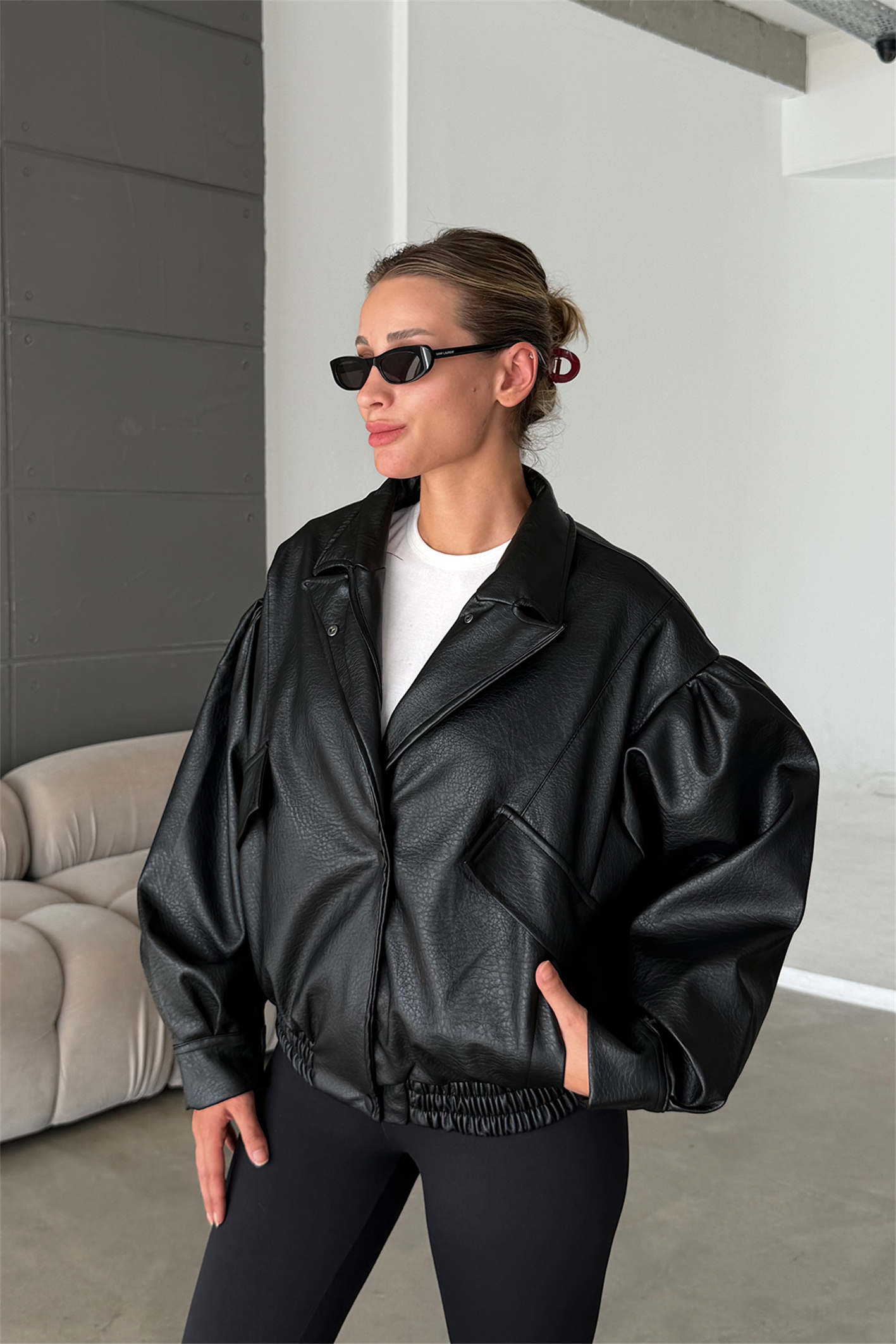 Carey Siyah Cep Detaylı Oversize Deri Ceket