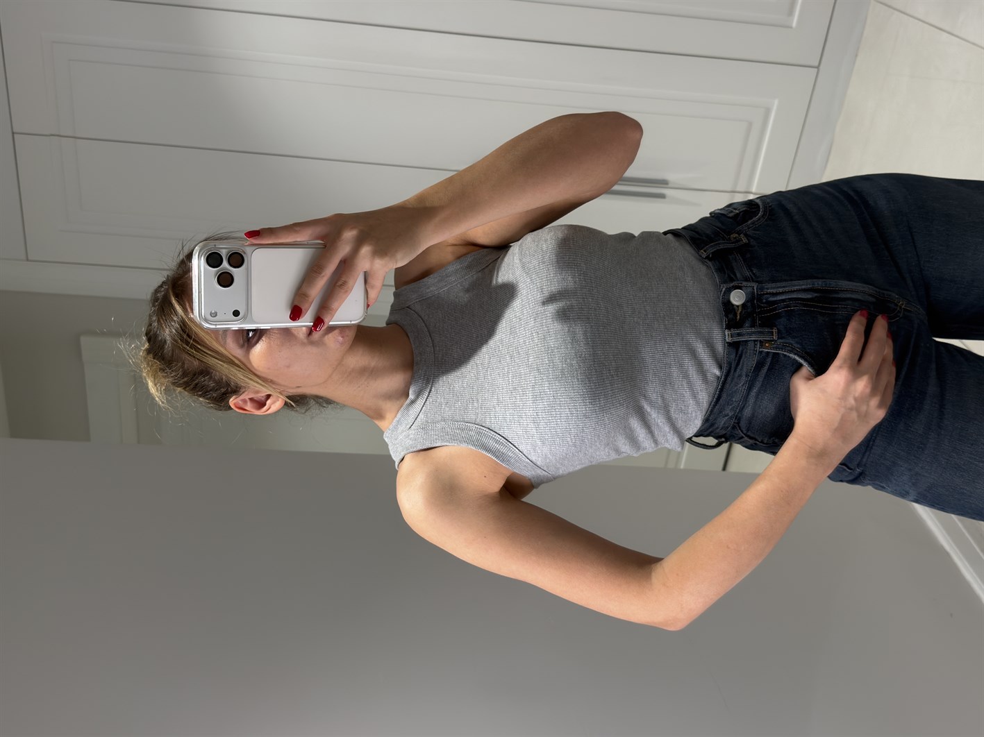 Charlotte Gri Halter Yaka Atlet