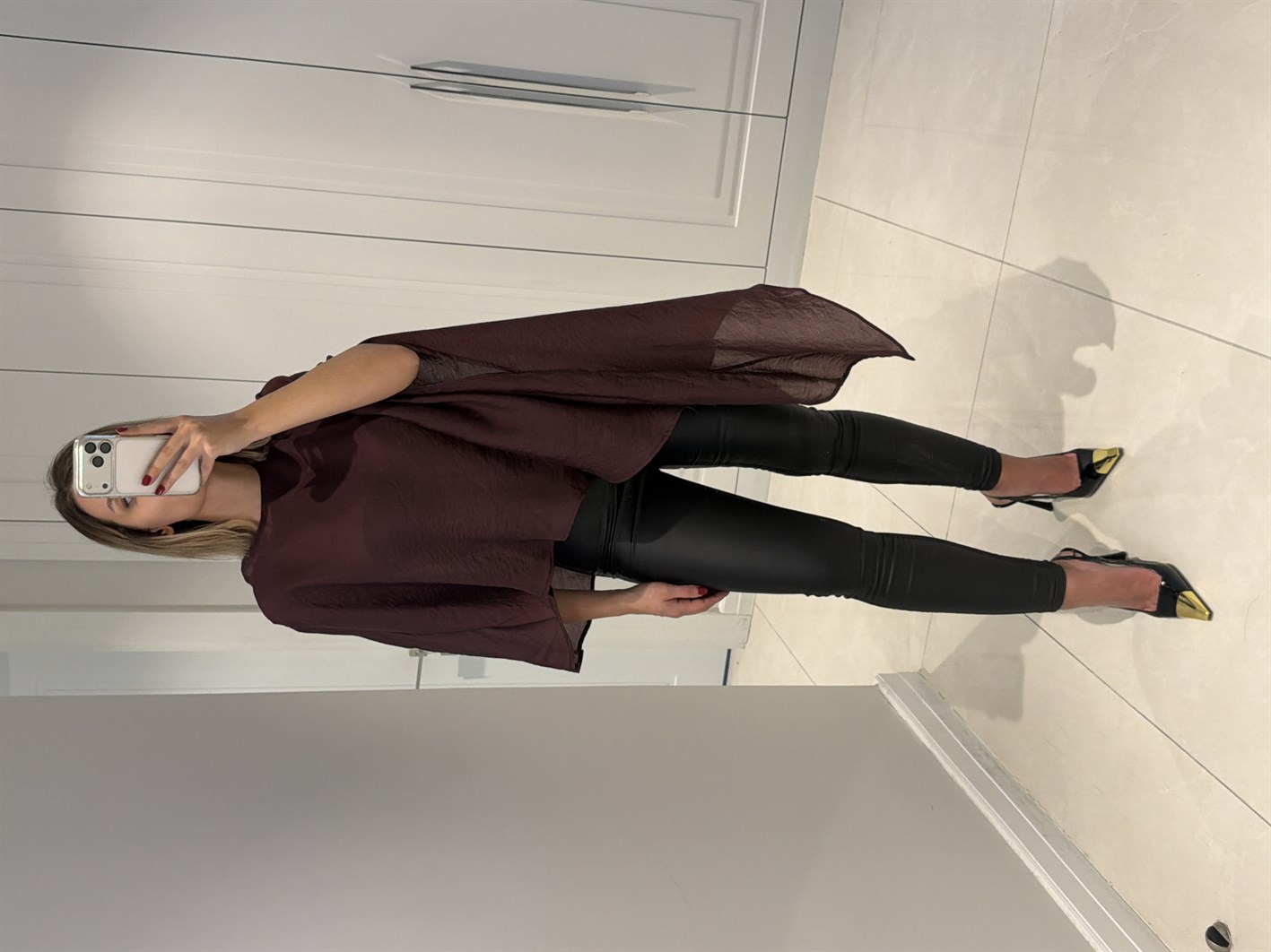 Ella Bordo Asimetrik Pelerin Bluz