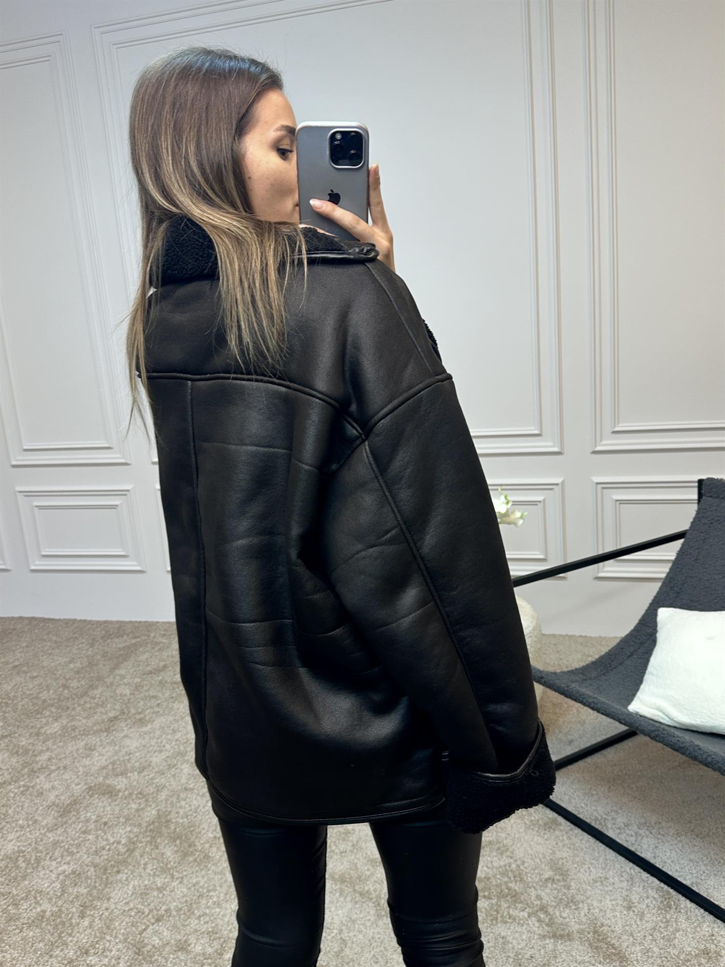 Else Siyah Dokulu Süet İçi Peluşlu Oversize ZR Model Mont