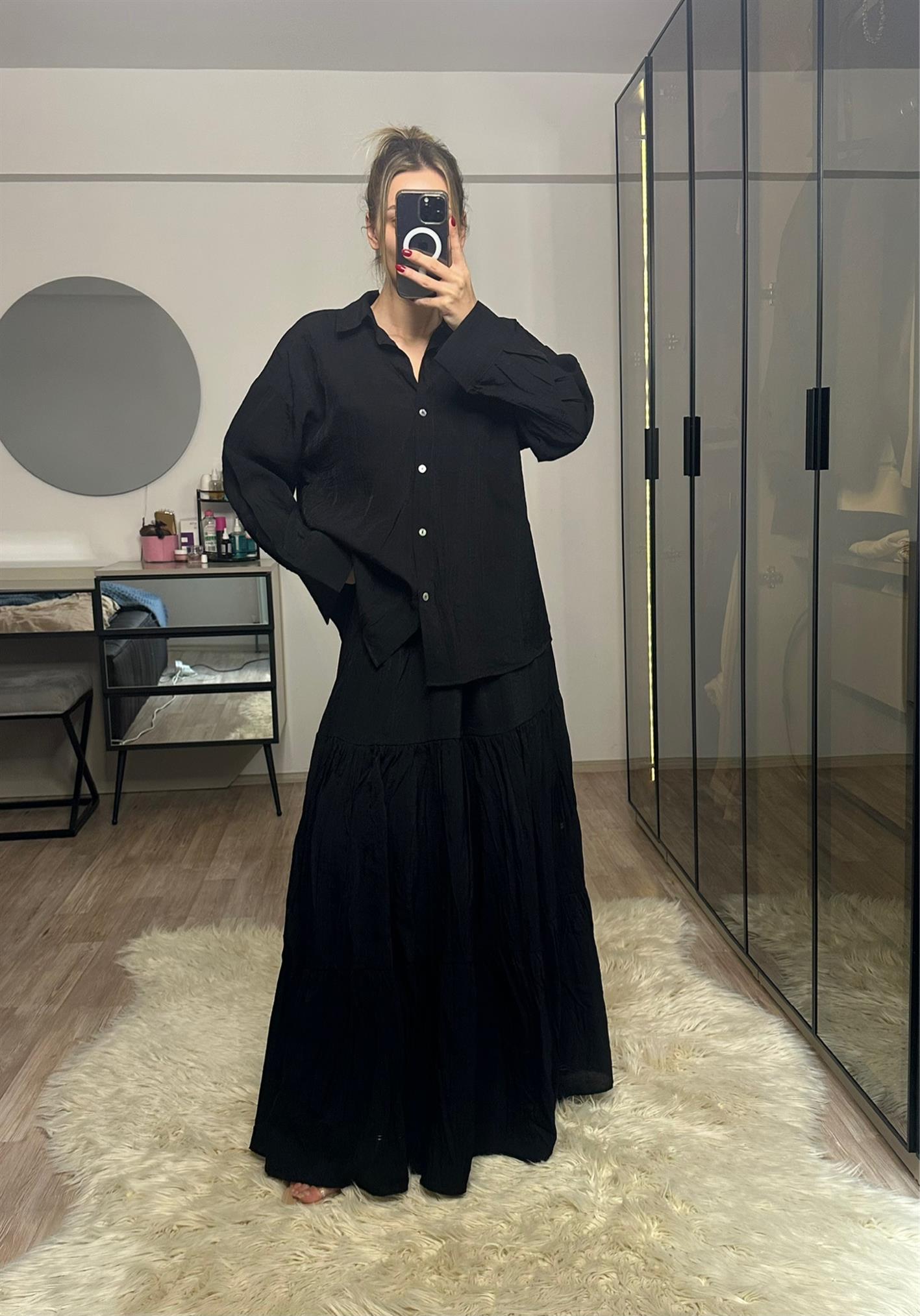 Emma Siyah Gömlek Etek Takım