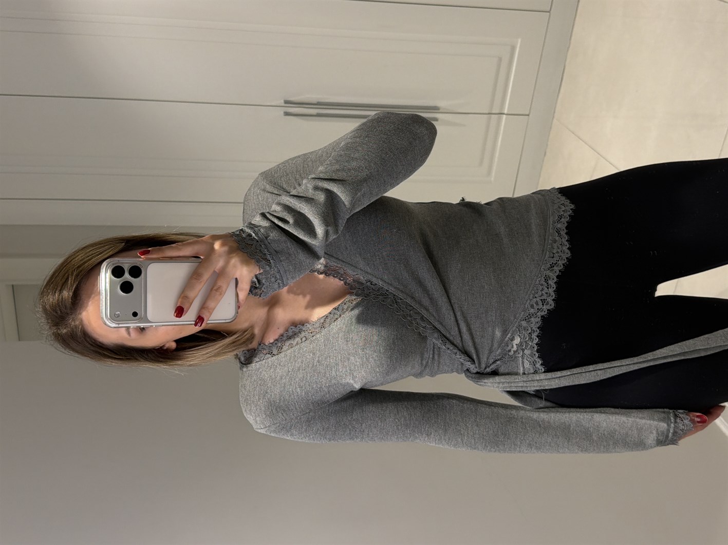 Freya Gri Dantel Bağlamalı Bluz