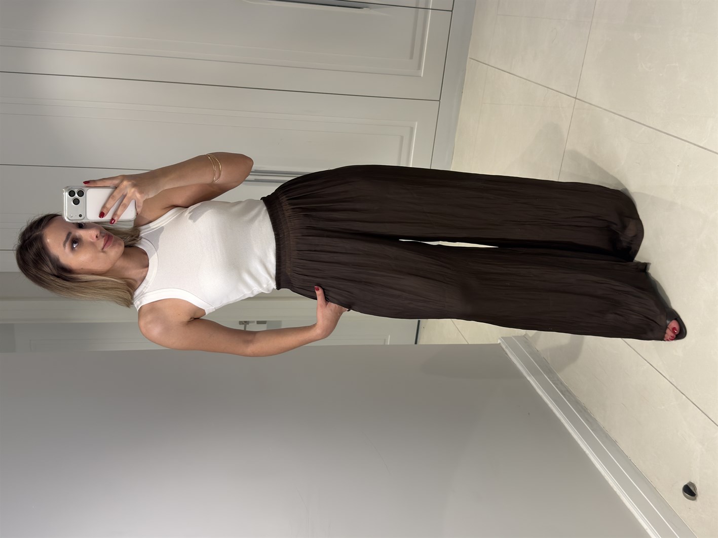 Hadley Acı Kahve Kırışık Görünümlü İpek Saten Pantolon