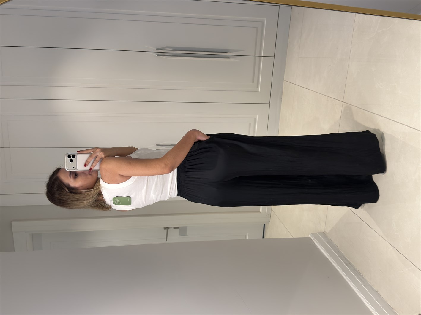 Hadley Siyah Kırışık Görünümlü İpek Saten Pantolon