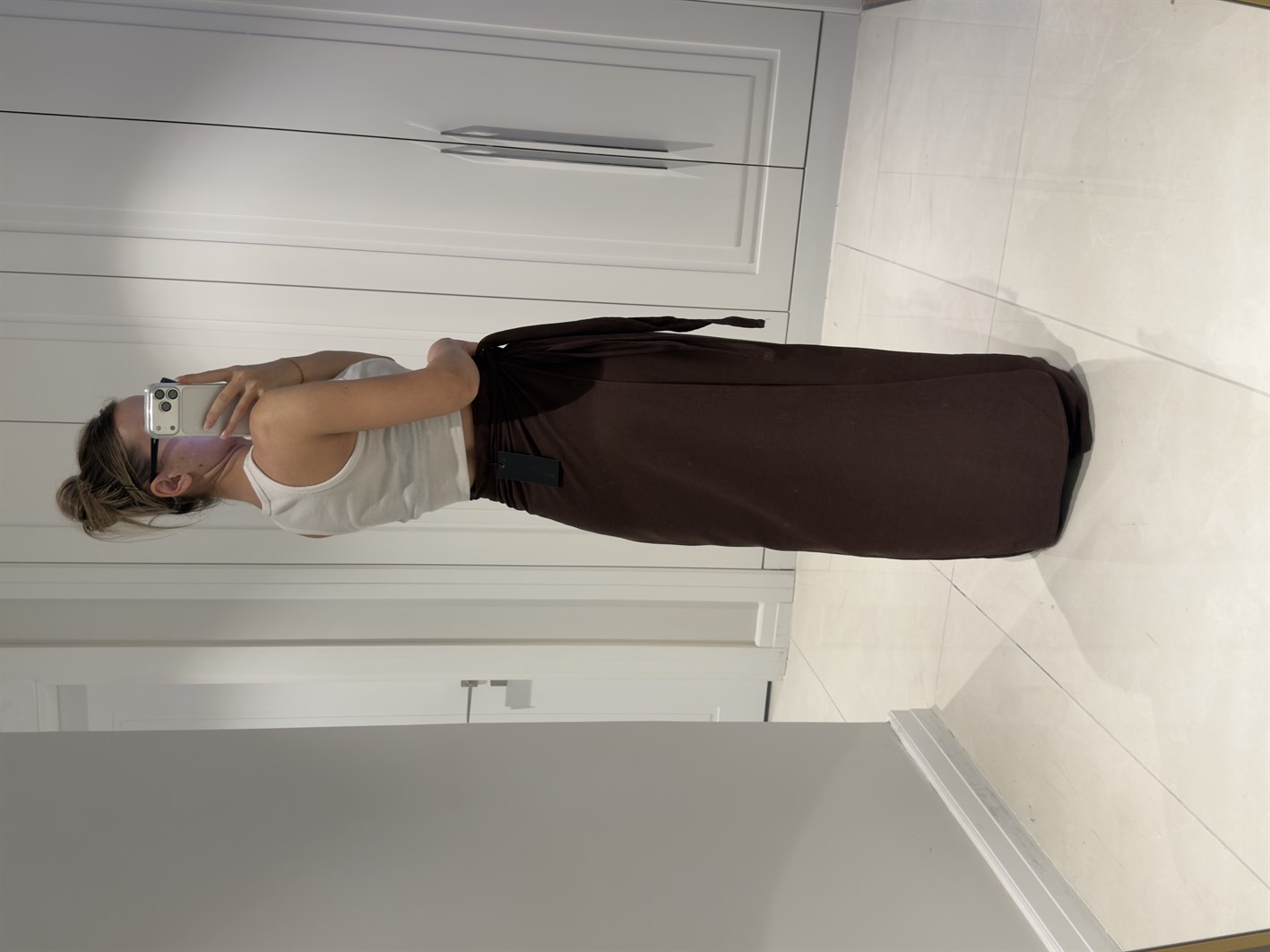 Isla Acı Kahve Ön ve Arka Kapaklı Keten Pantolon